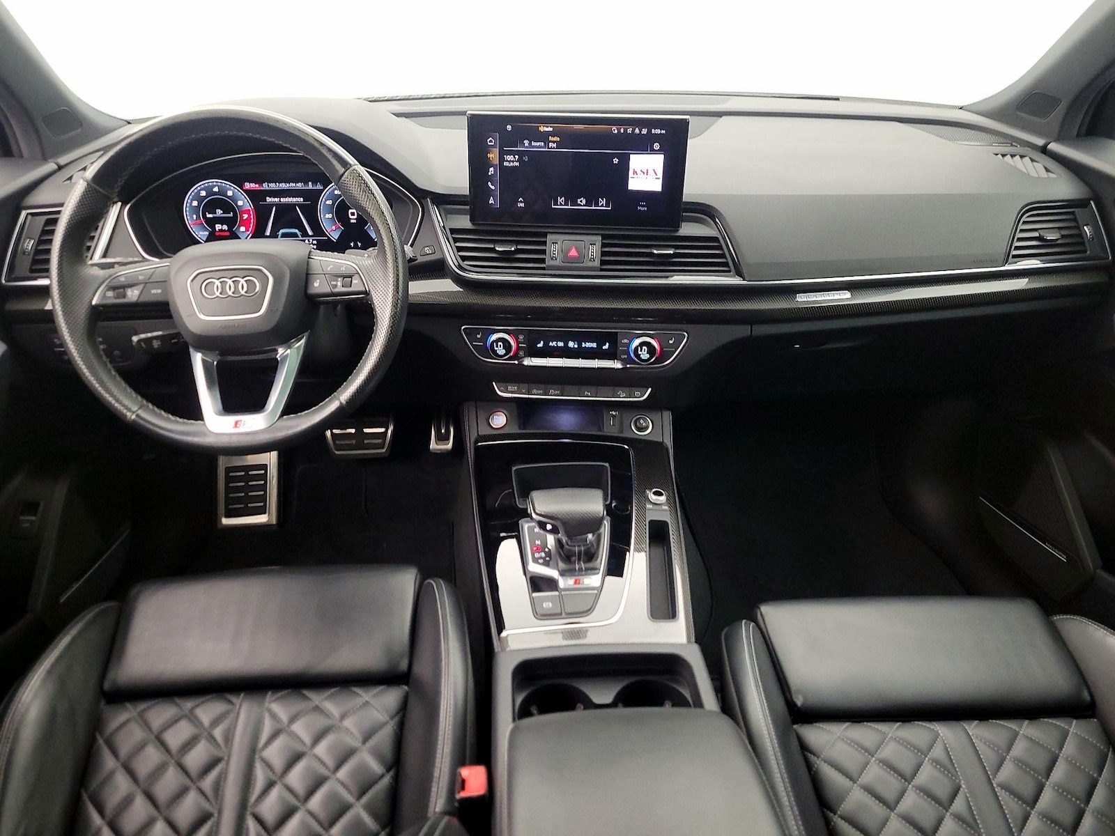 Apple CarPlay® & Android Auto™