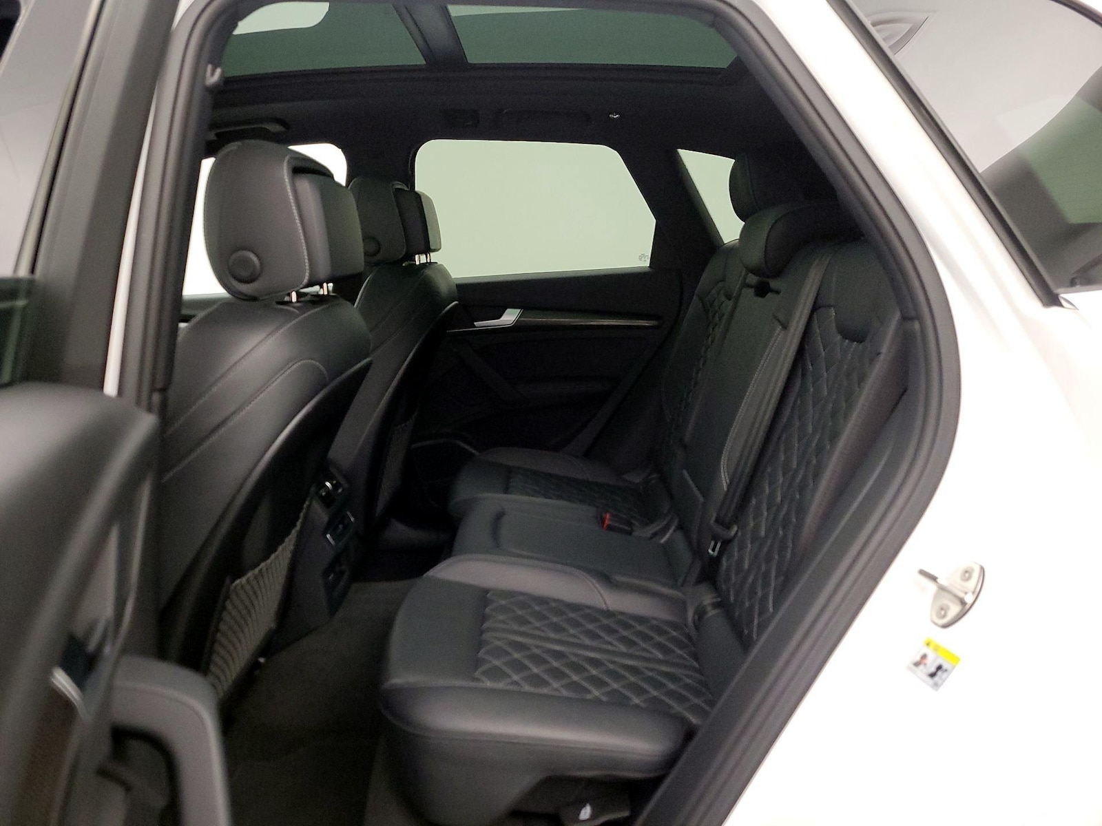 Rear Air Conditioning