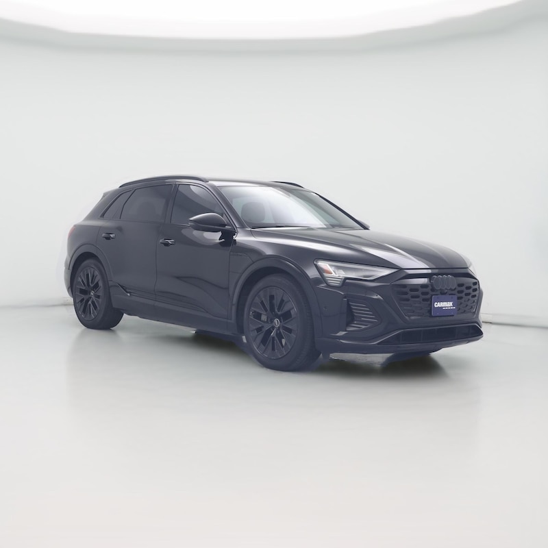 2024 Audi Q8 e-tron Prestige