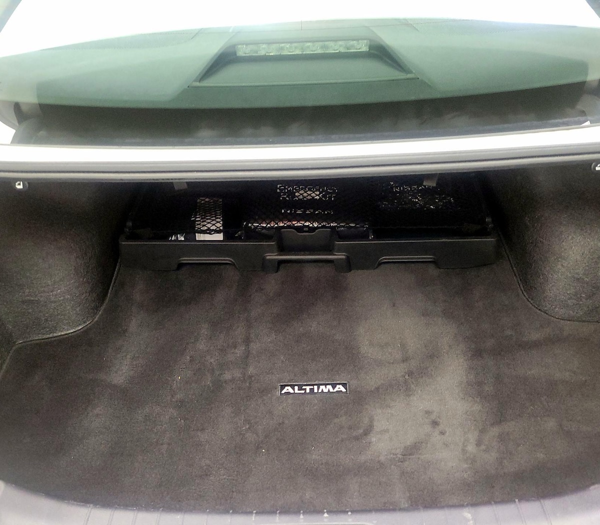 Trunk/Cargo (Seats Up)
