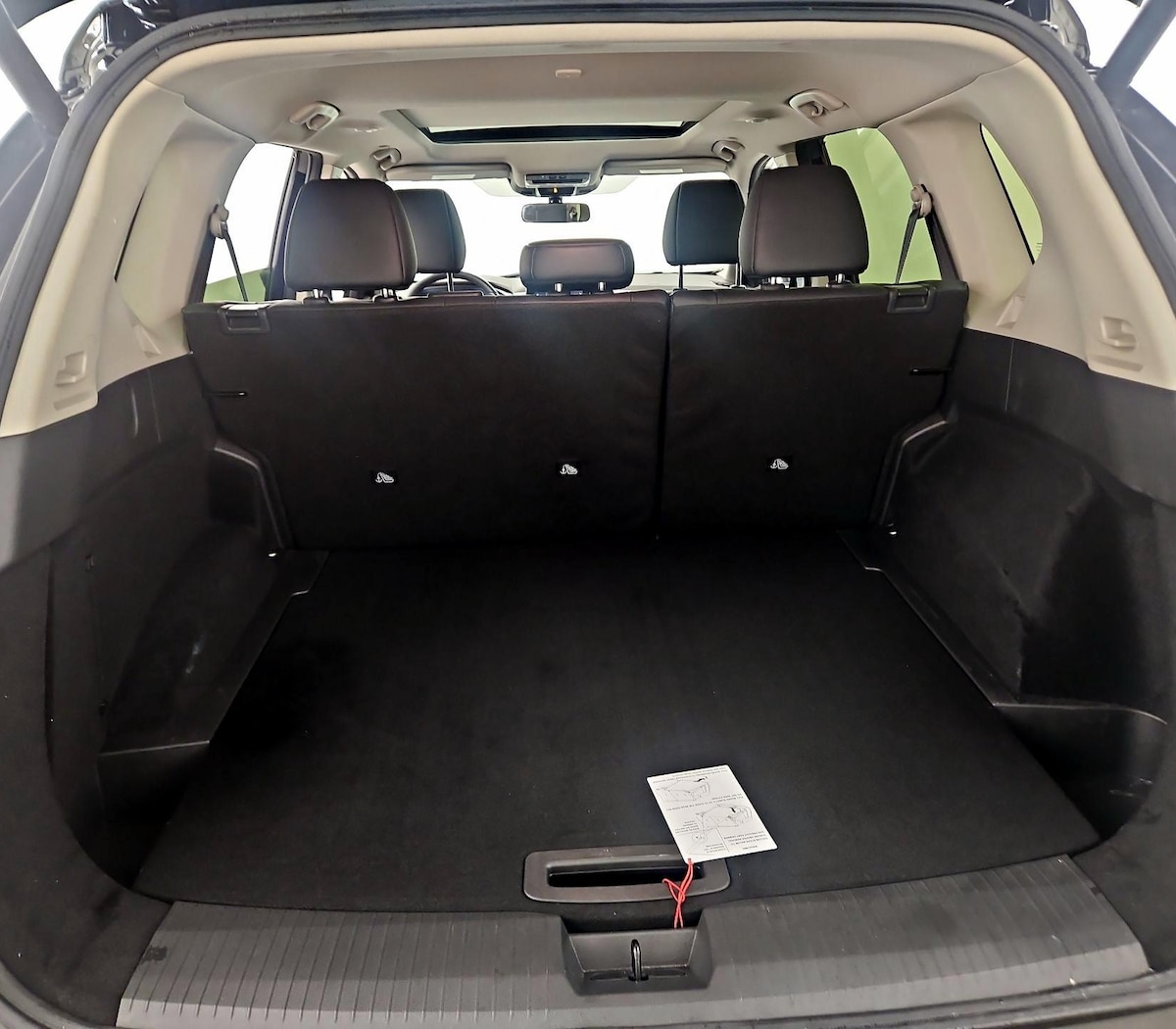 Trunk/Cargo (Seats Up)