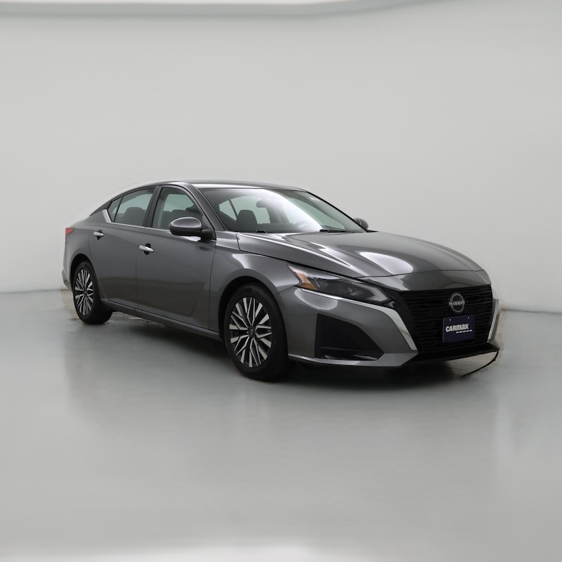 2023 Nissan Altima SV