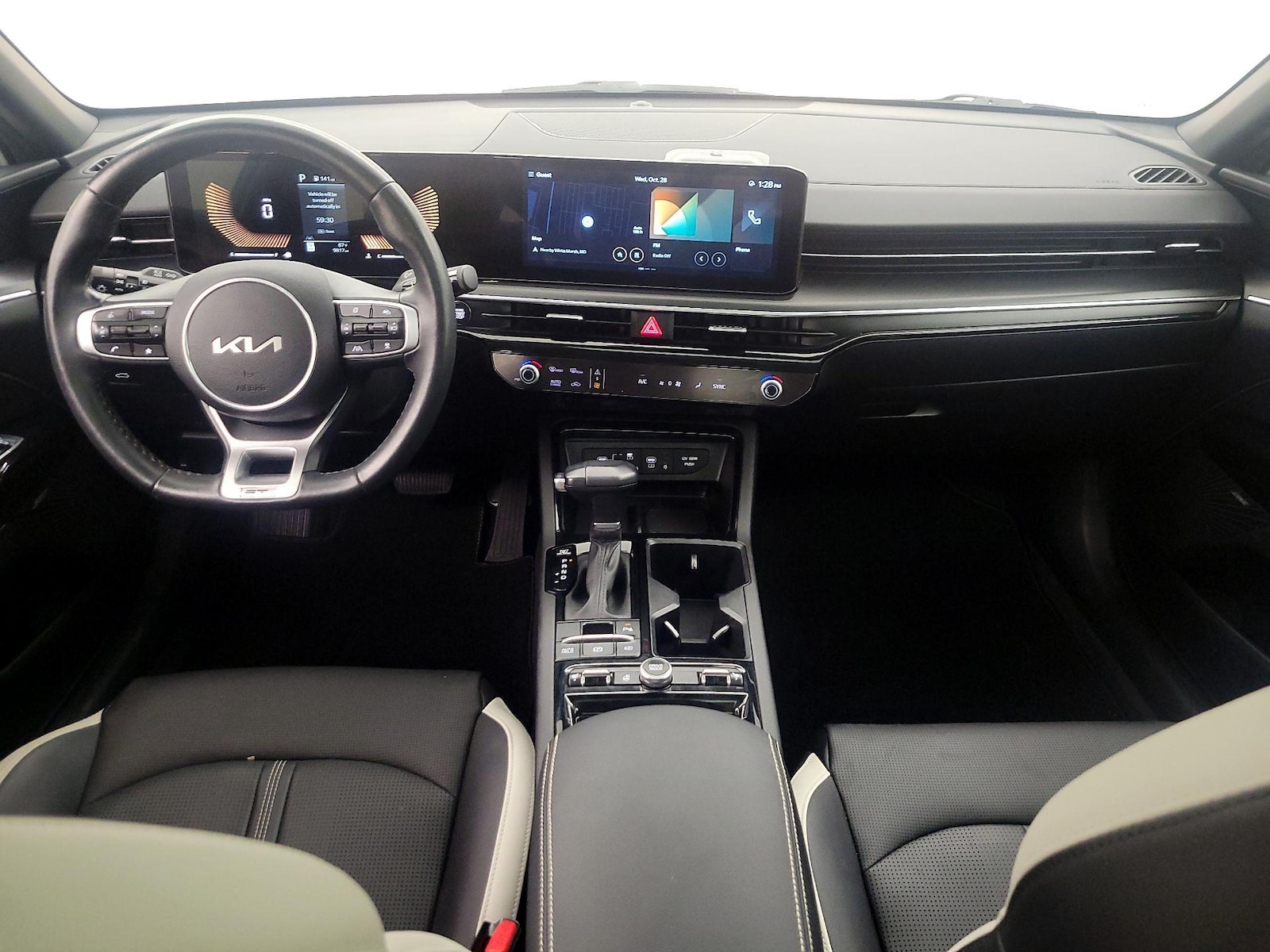 Apple CarPlay® & Android Auto™