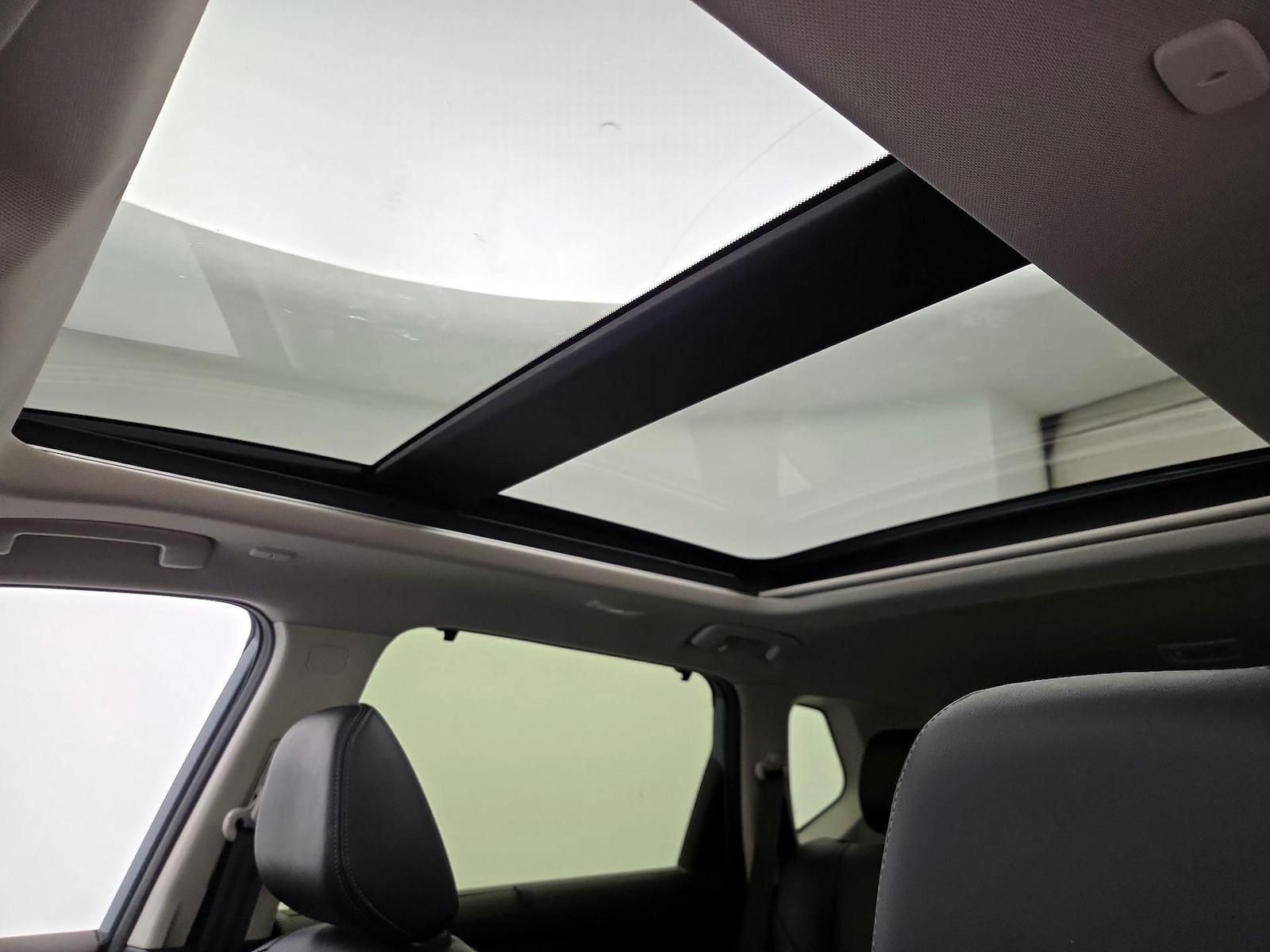 Panoramic Sunroof