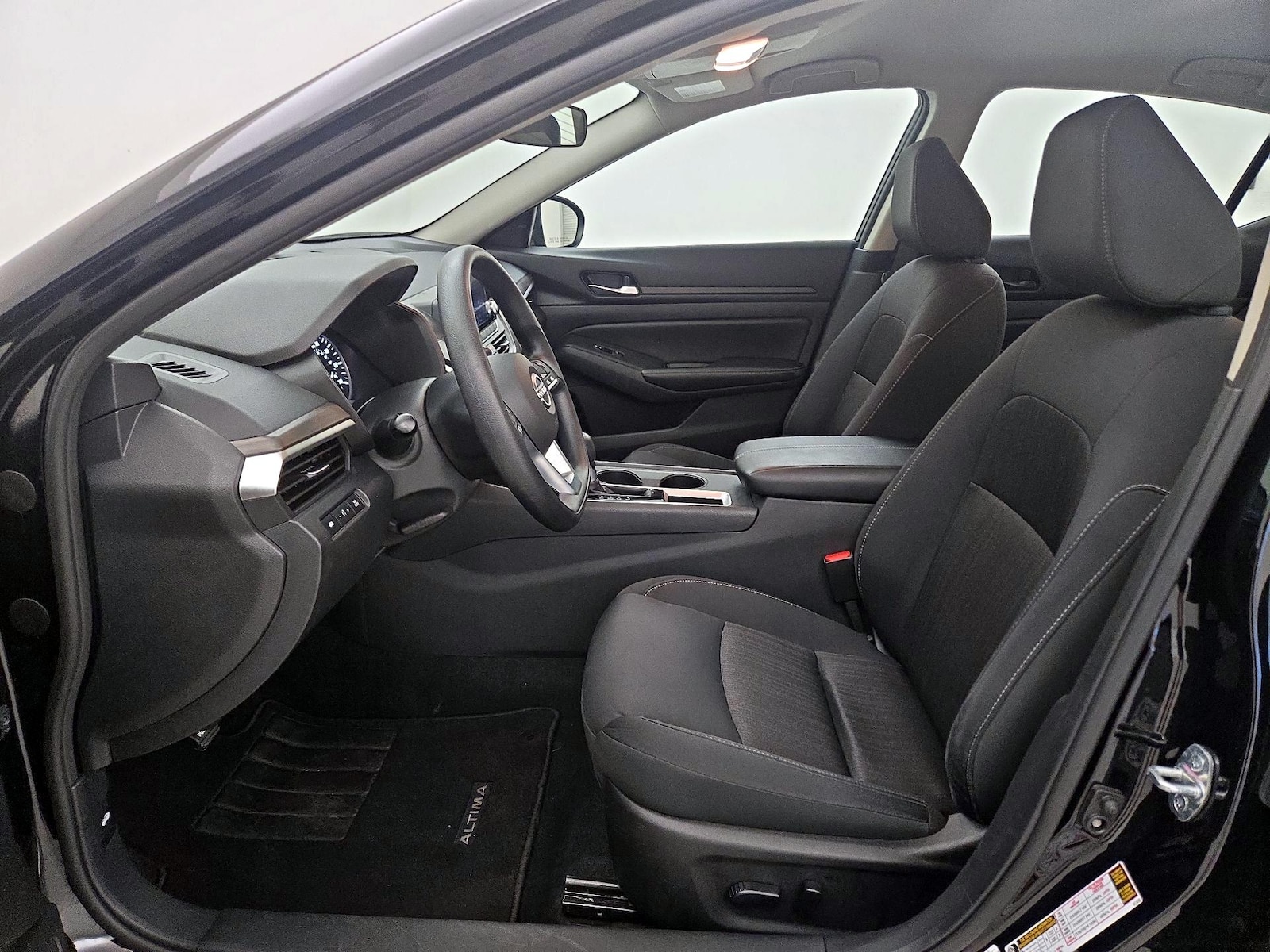 Power Seat(s) & Side Airbags