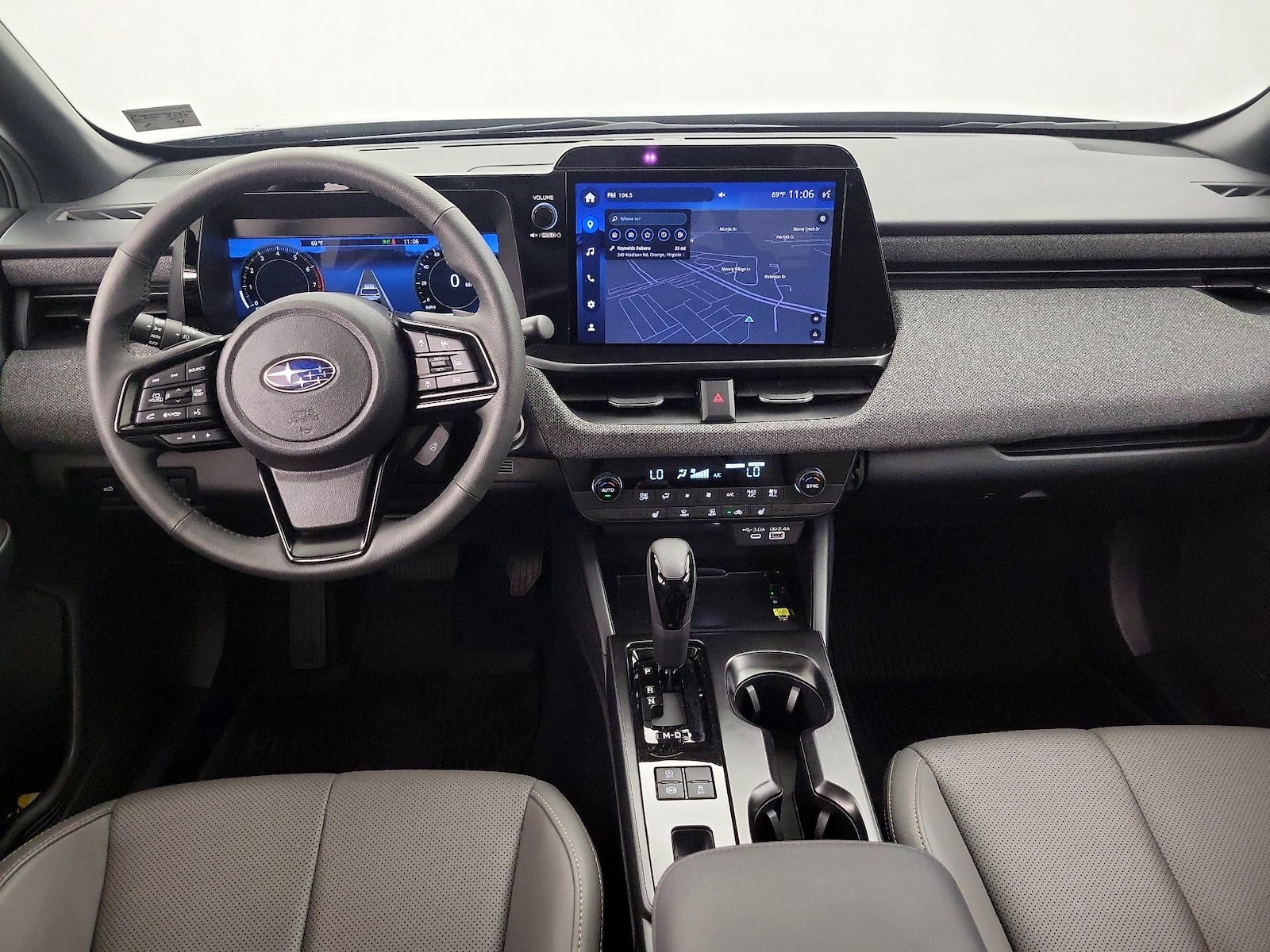 Apple CarPlay® & Android Auto™