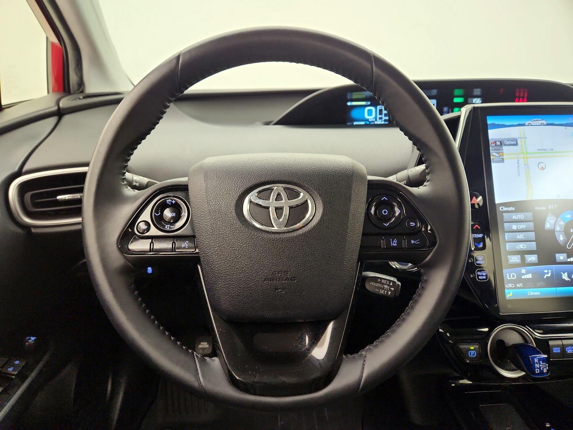 Thumbnail: 2020 Toyota Prius Prime - 10
