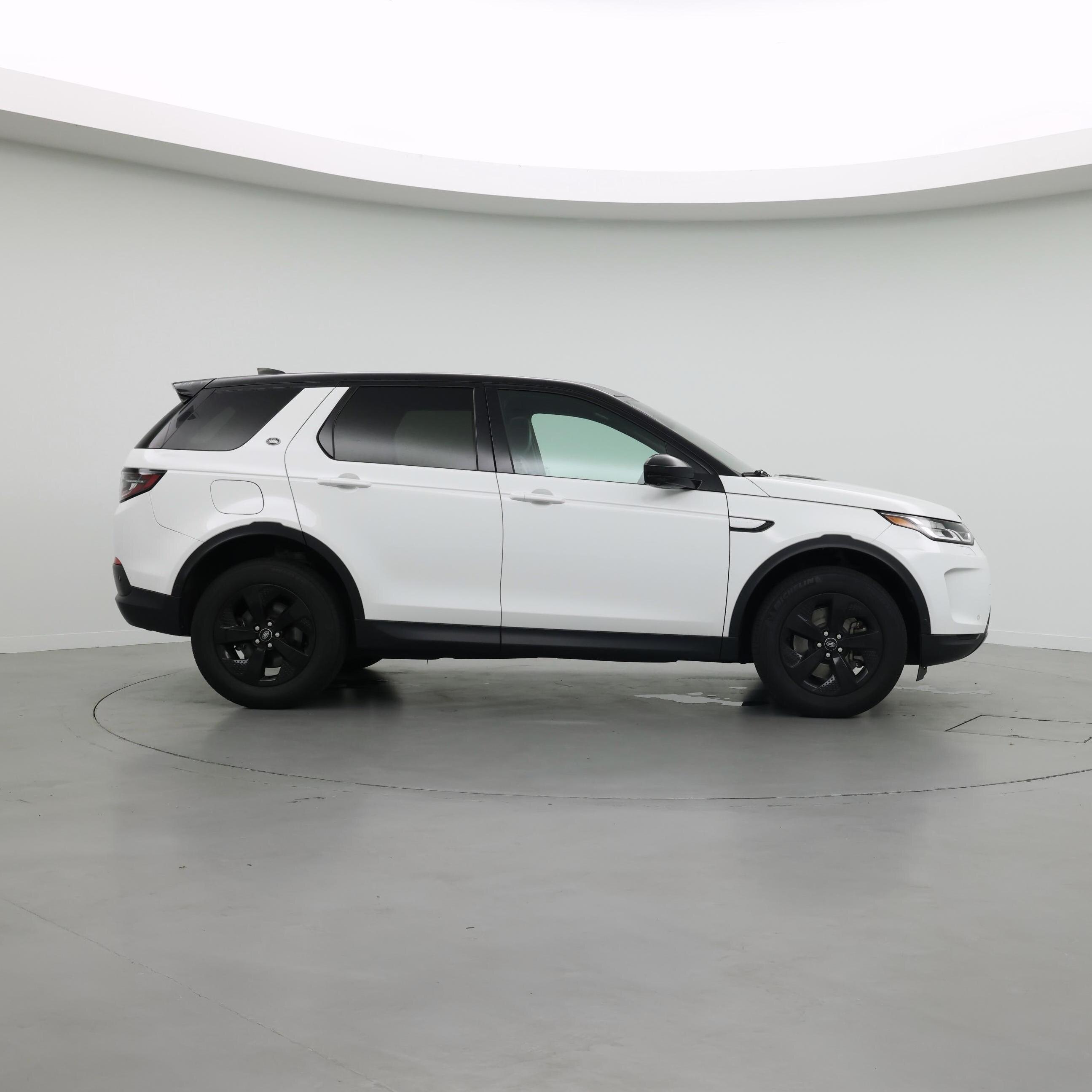 Thumbnail: 2021 Land Rover Discovery Sport - 7
