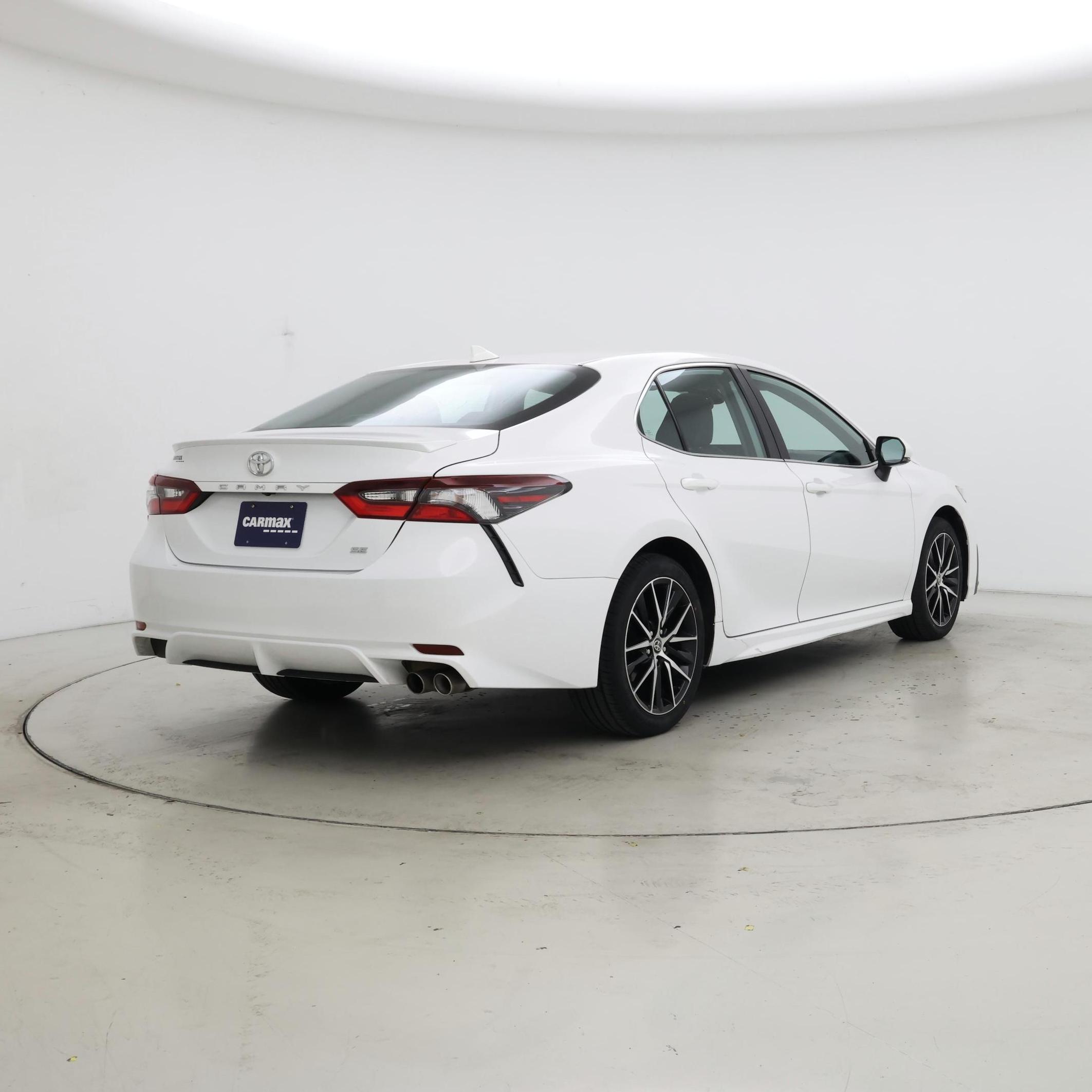 Thumbnail: 2024 Toyota Camry - 8