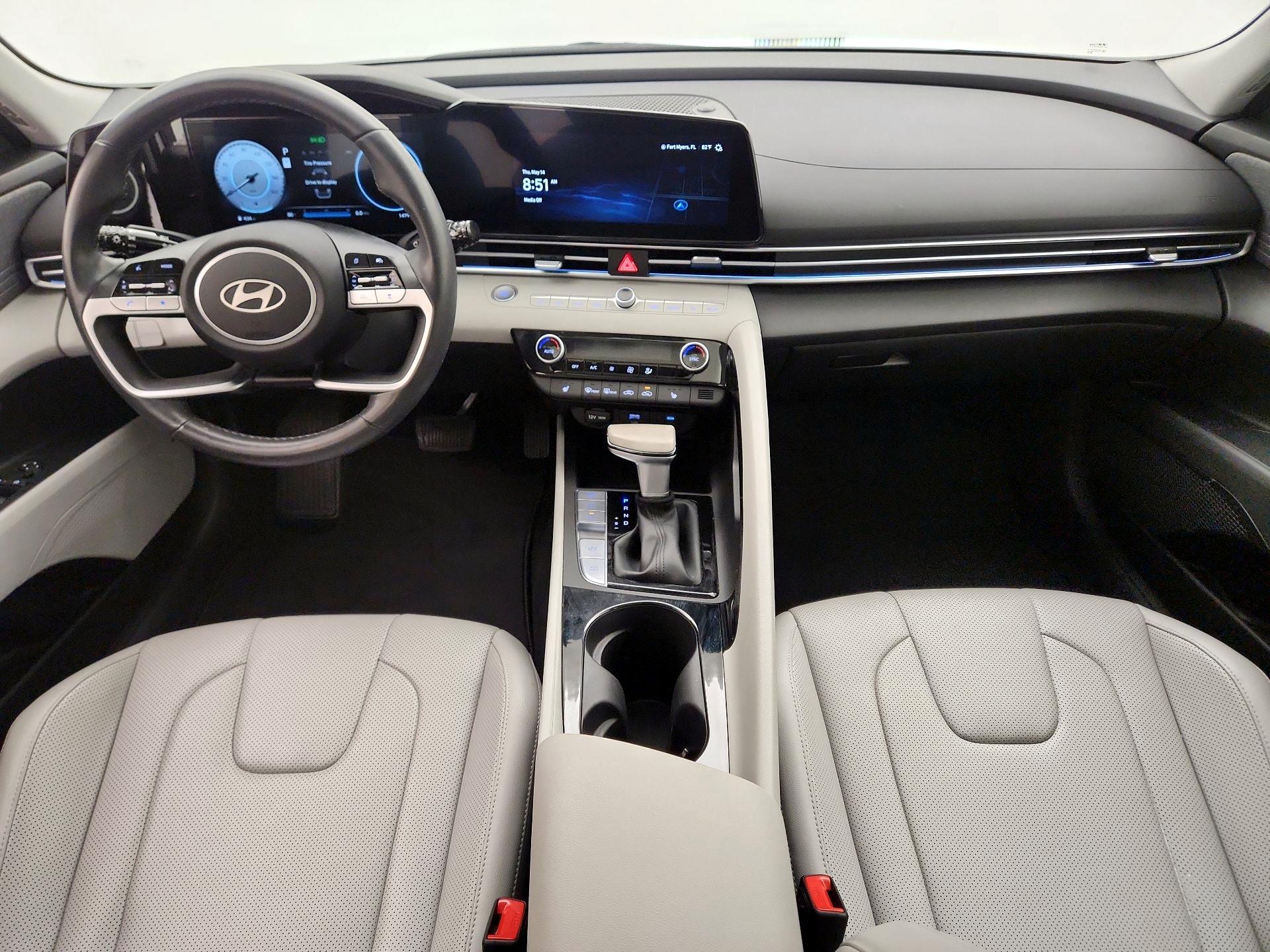 Thumbnail: 2024 Hyundai Elantra - 9