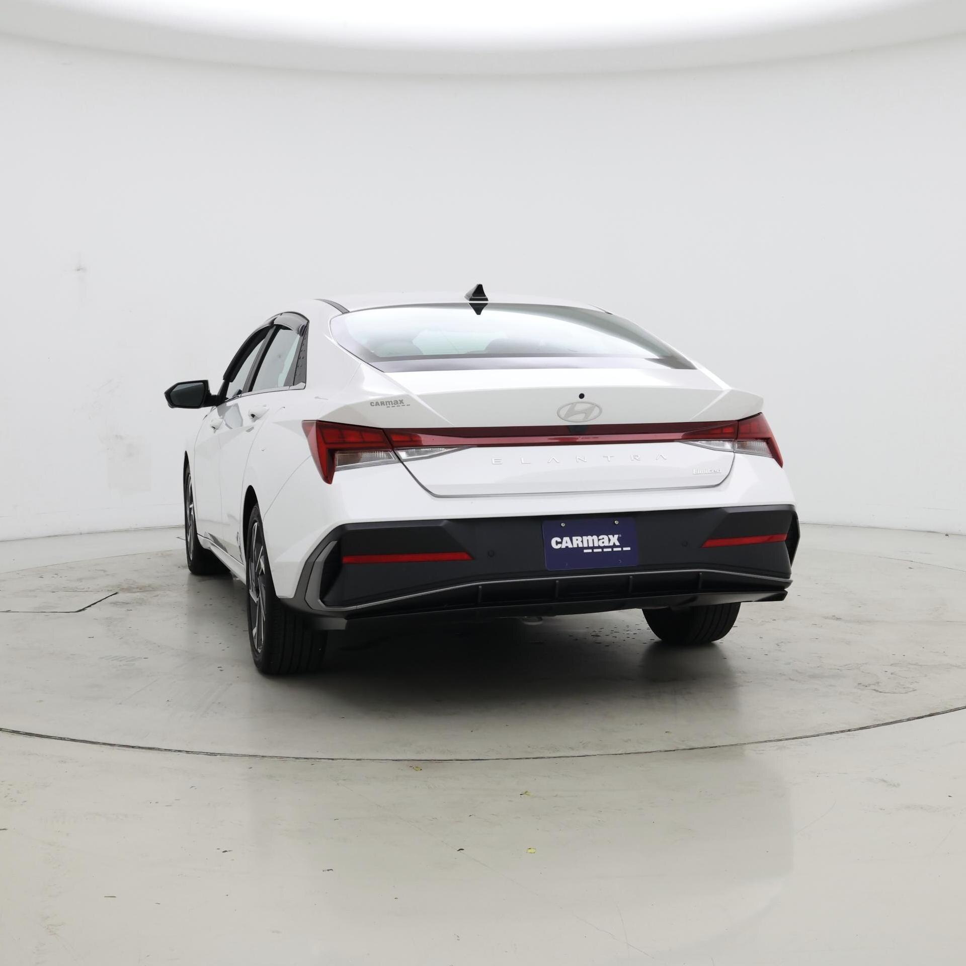 Thumbnail: 2024 Hyundai Elantra - 7