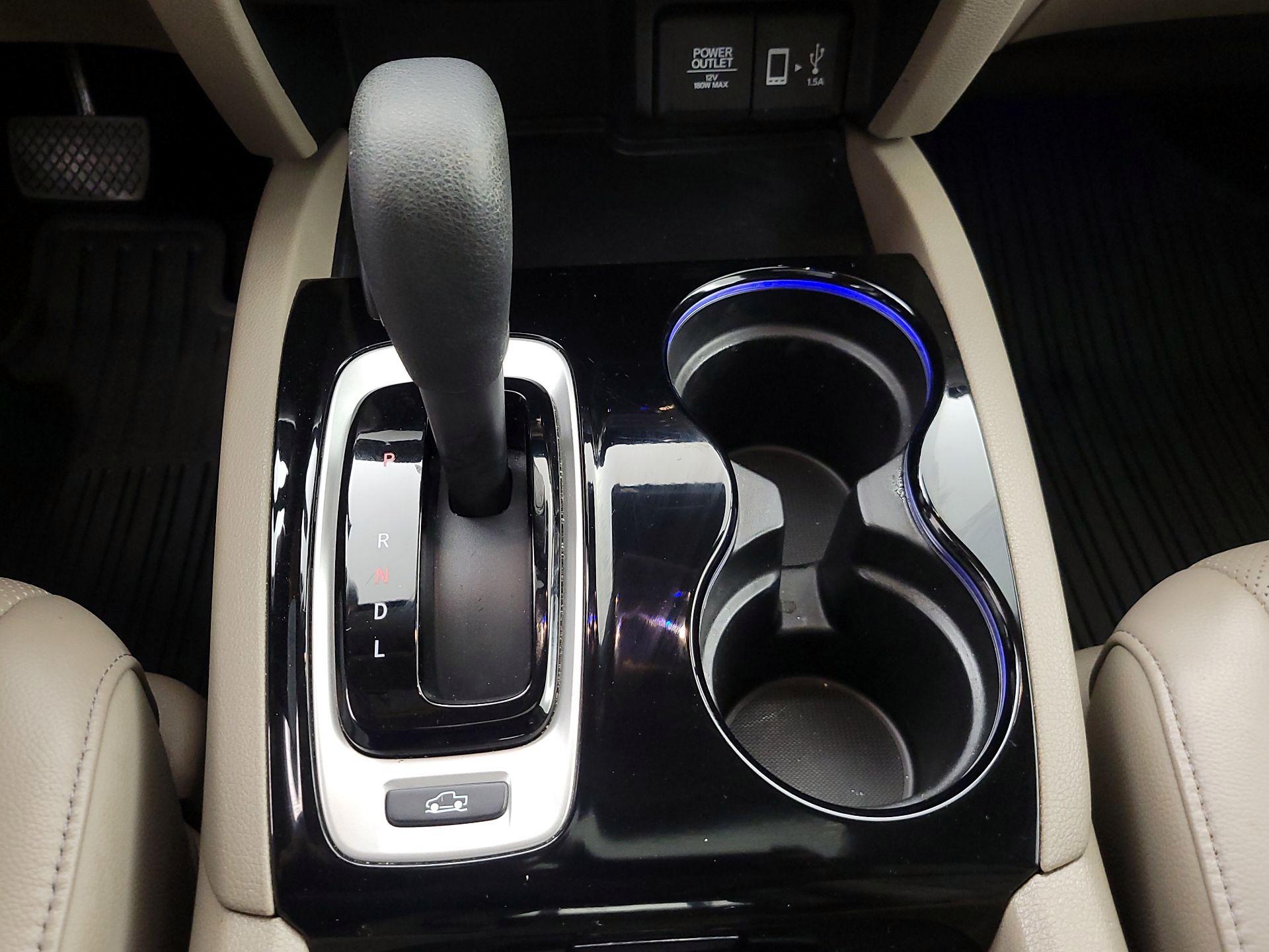 Thumbnail: 2019 Honda Ridgeline - 18