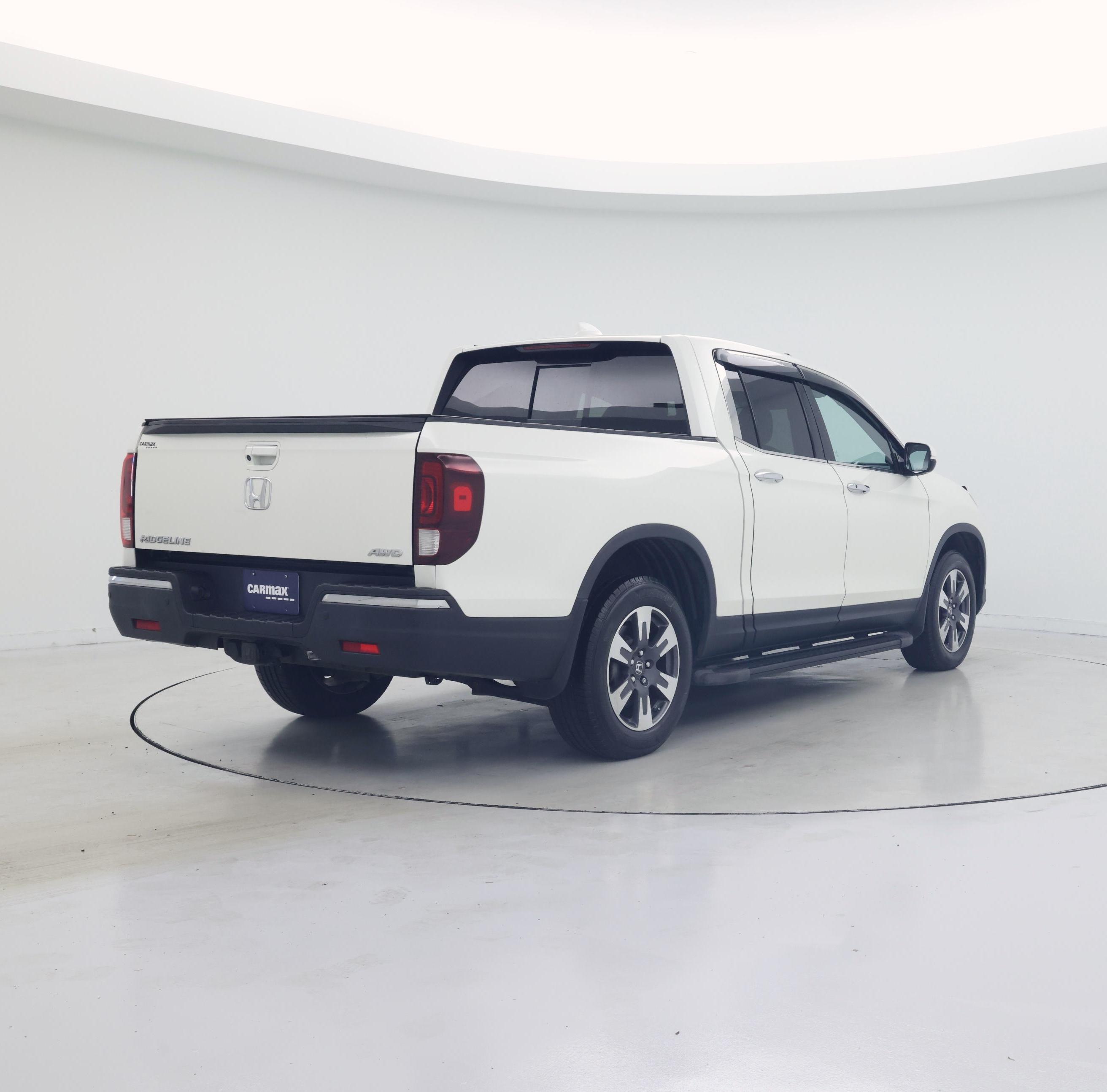 Thumbnail: 2019 Honda Ridgeline - 8