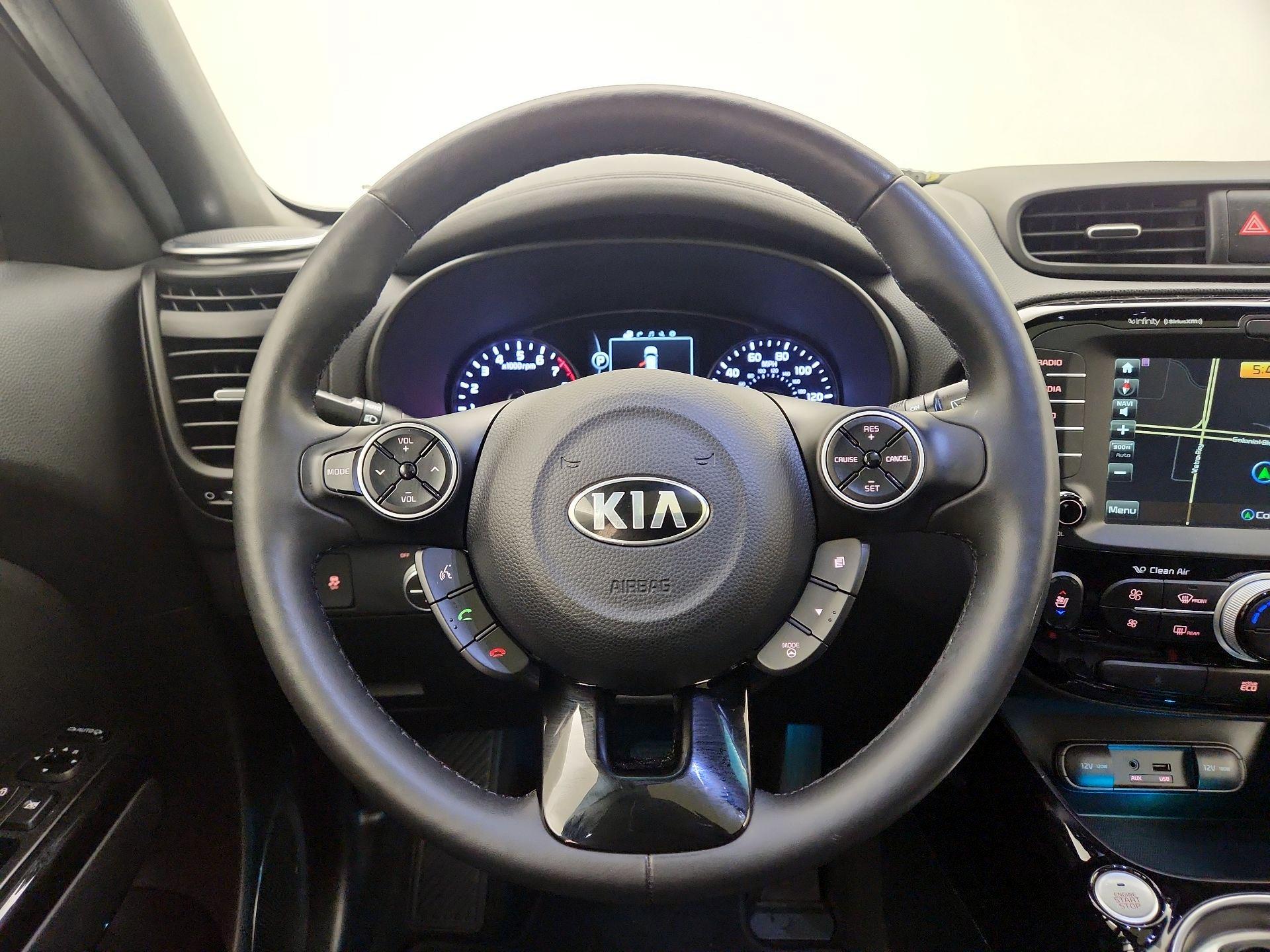 Thumbnail: 2014 Kia Soul - 10
