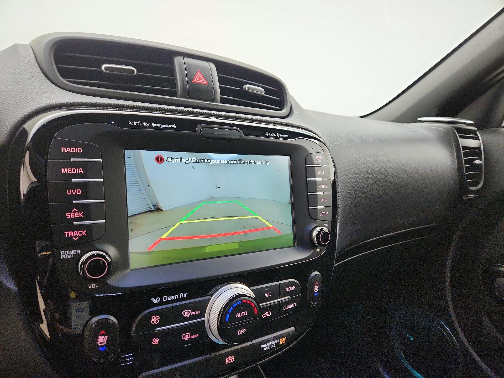 Thumbnail: 2014 Kia Soul - 15