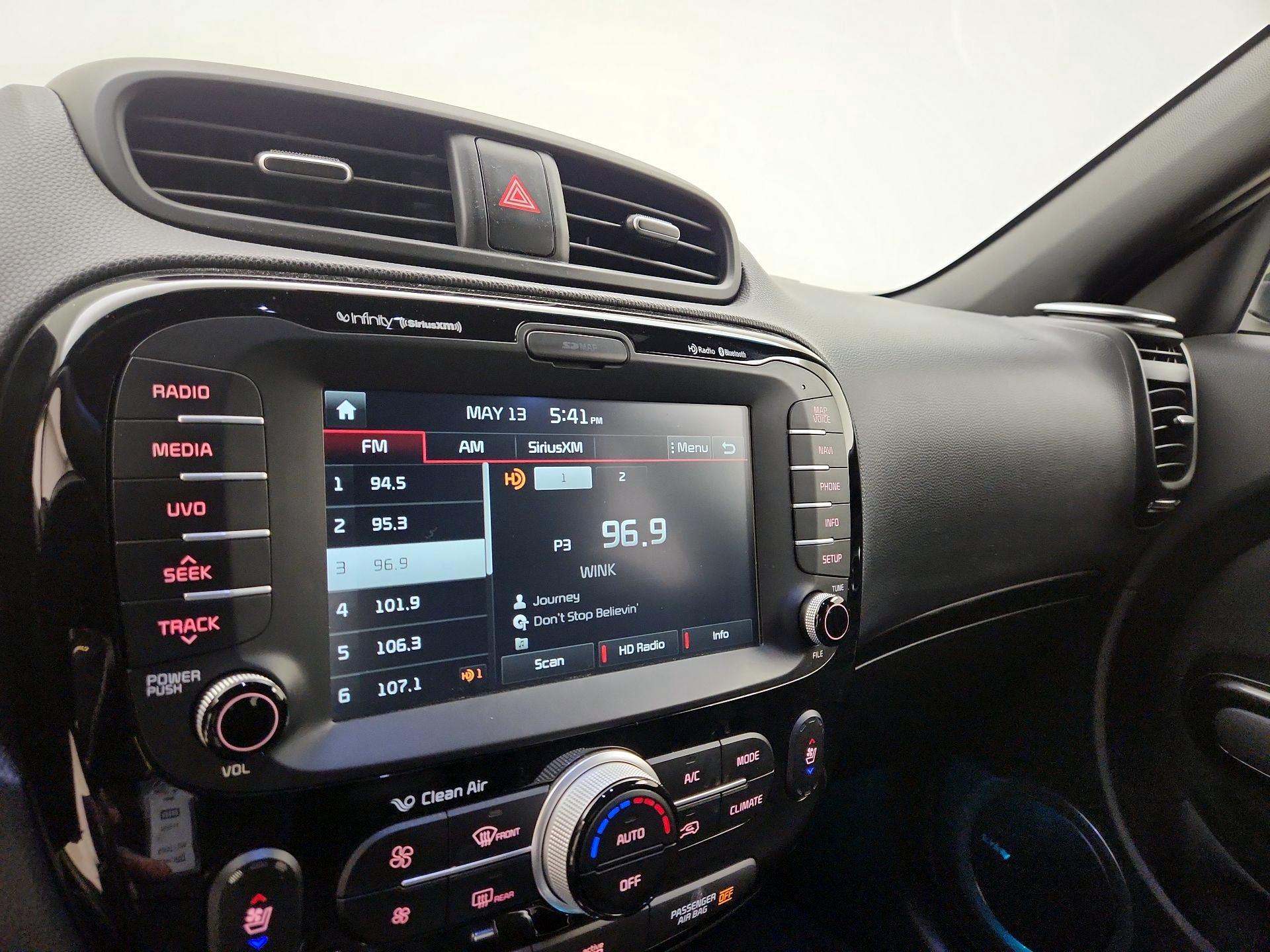 Thumbnail: 2014 Kia Soul - 16