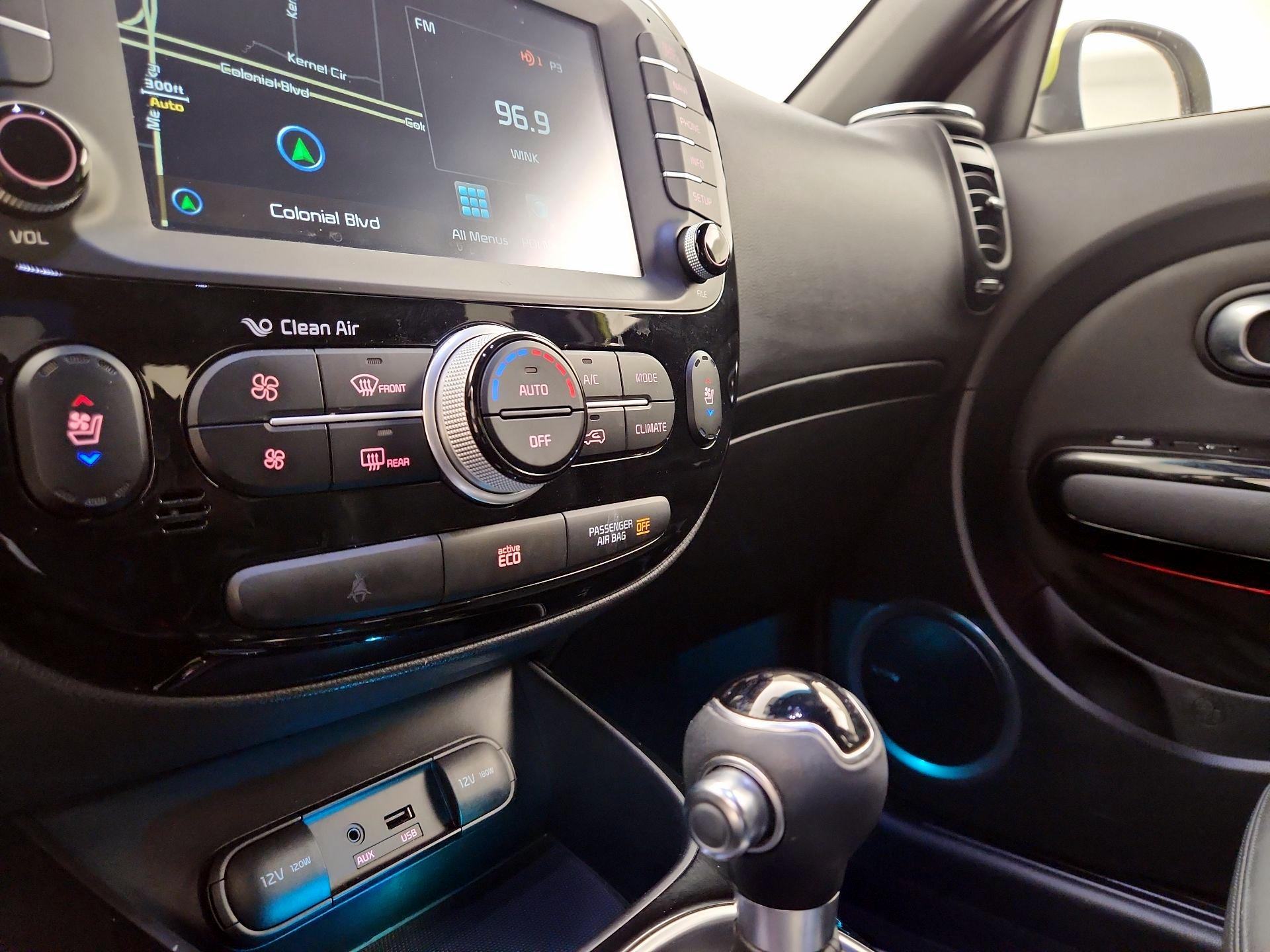 Thumbnail: 2014 Kia Soul - 17
