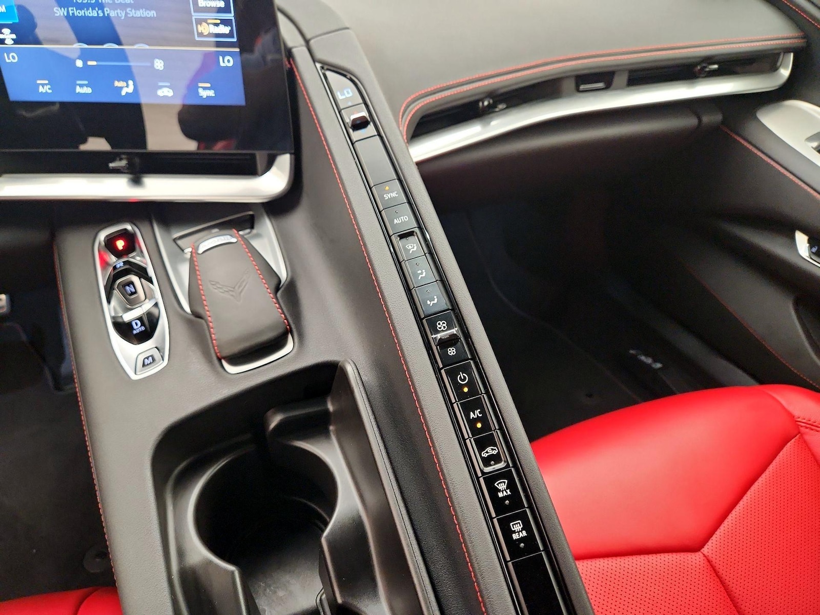 2023 Chevrolet Corvette 1LT - Photo 17