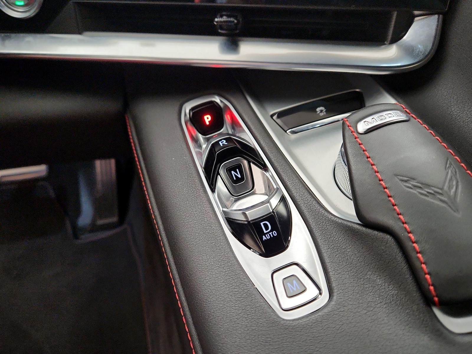 2023 Chevrolet Corvette 1LT - Photo 18