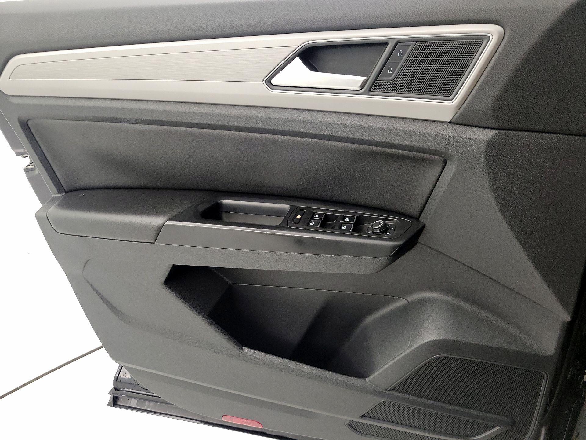 Thumbnail: 2019 Volkswagen Atlas - 12