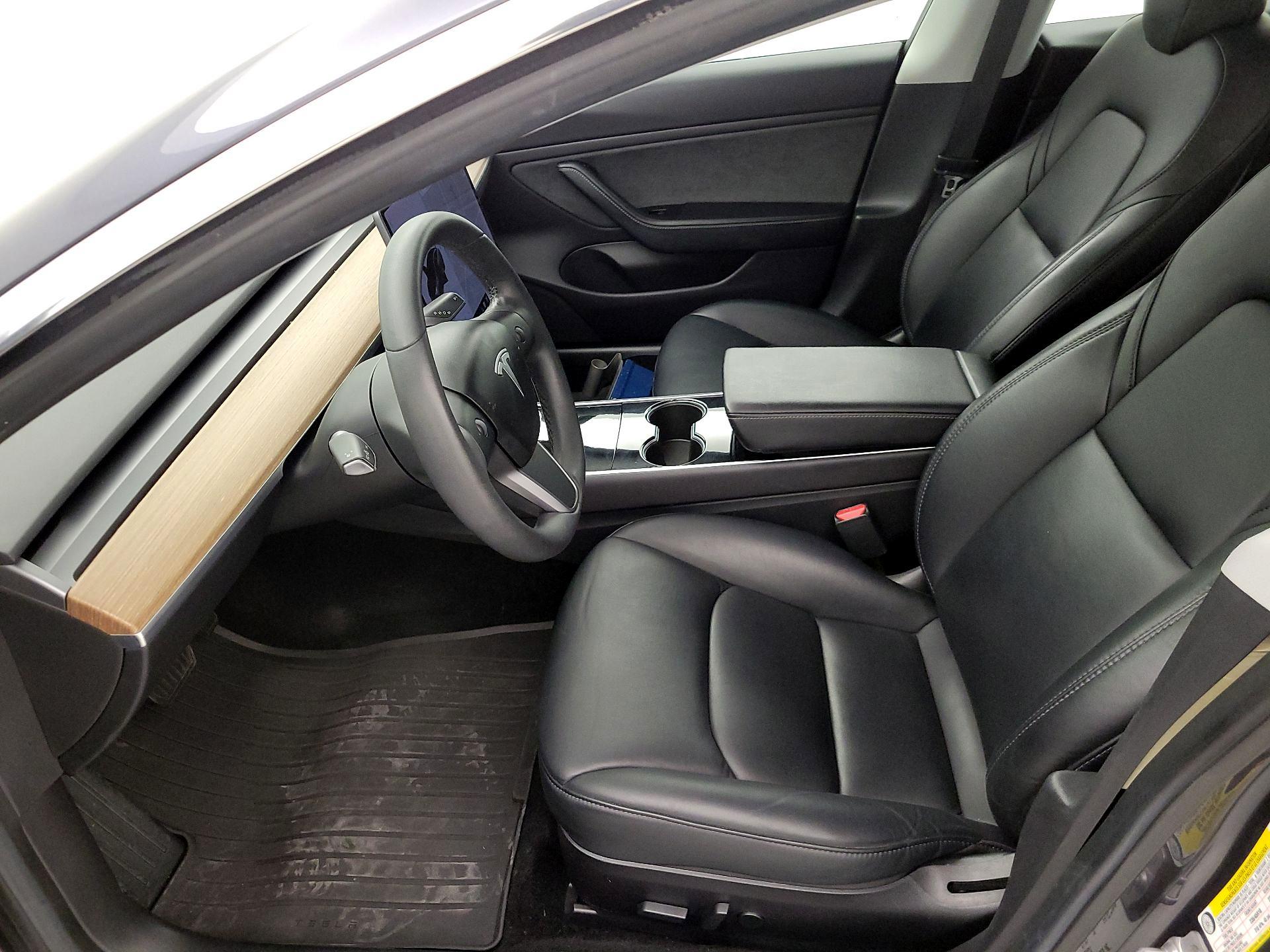 Thumbnail: 2019 Tesla Model 3 - 11