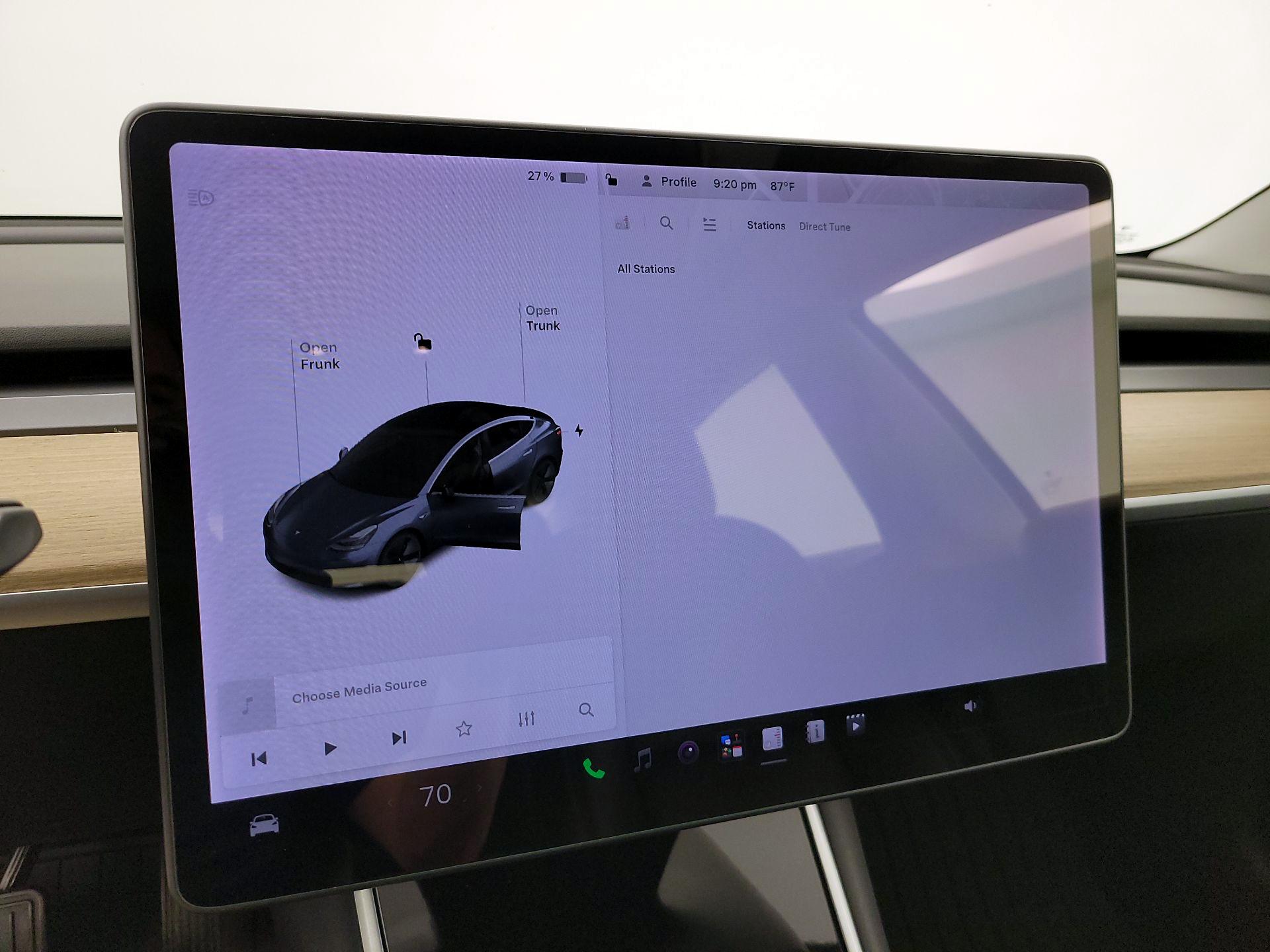 Thumbnail: 2019 Tesla Model 3 - 15