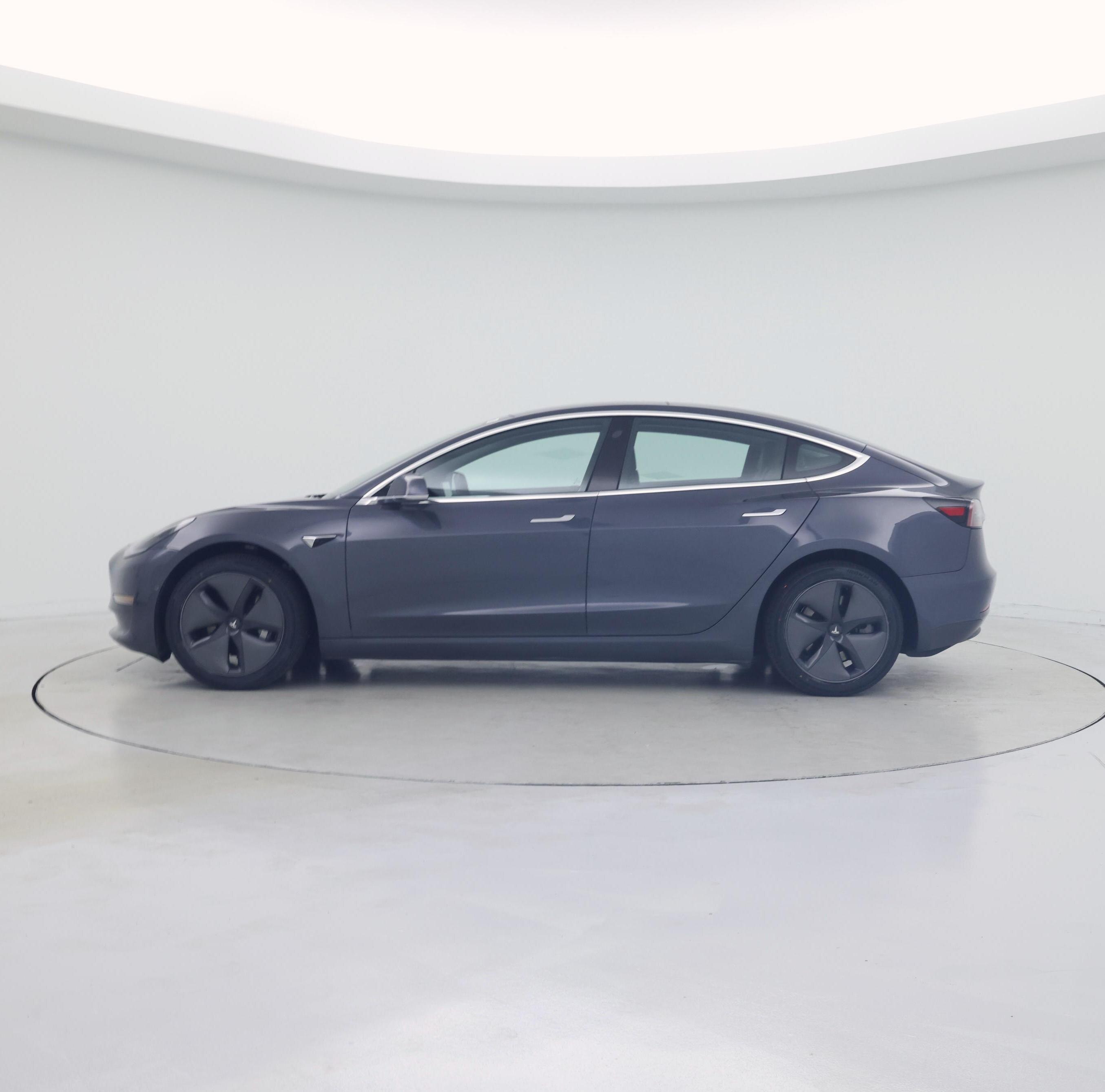 Thumbnail: 2019 Tesla Model 3 - 3