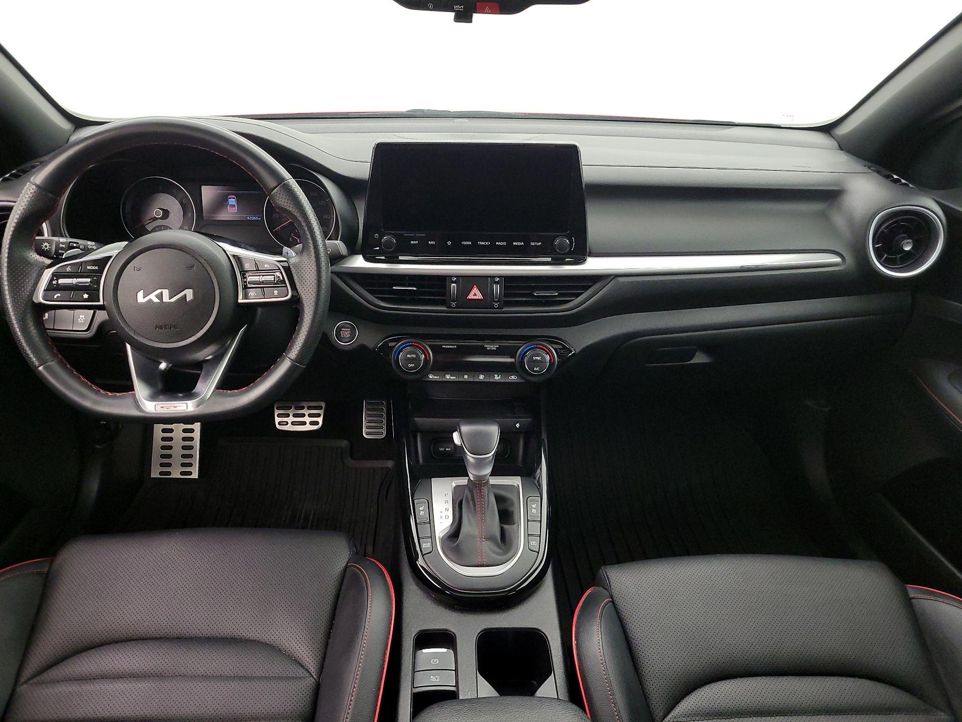 Thumbnail: 2023 Kia Forte - 9