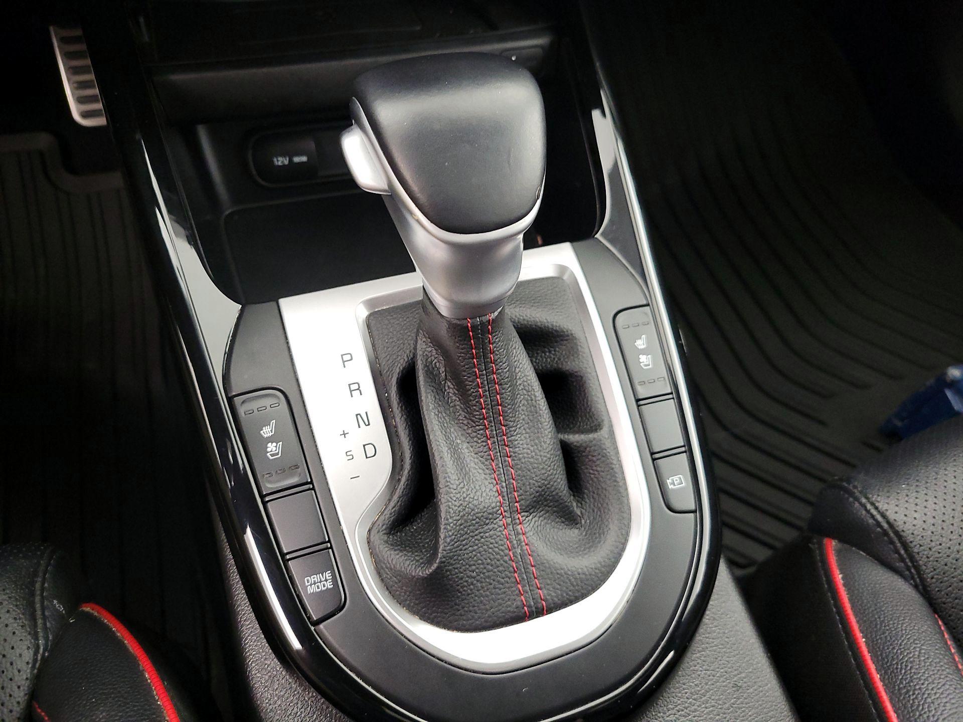 Thumbnail: 2023 Kia Forte - 18