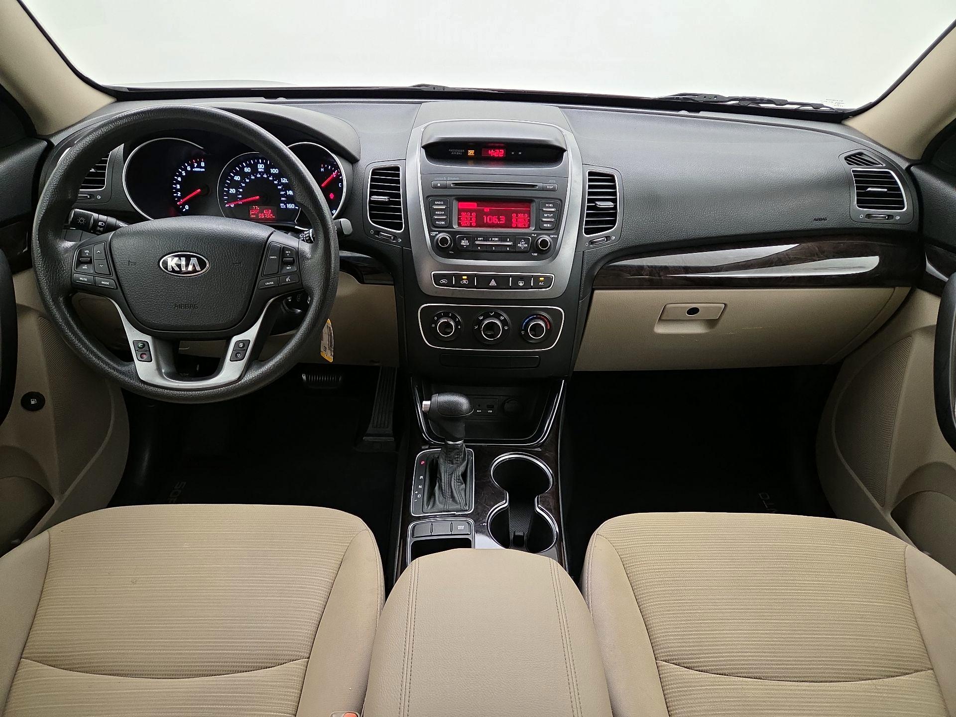 Thumbnail: 2014 Kia Sorento - 9