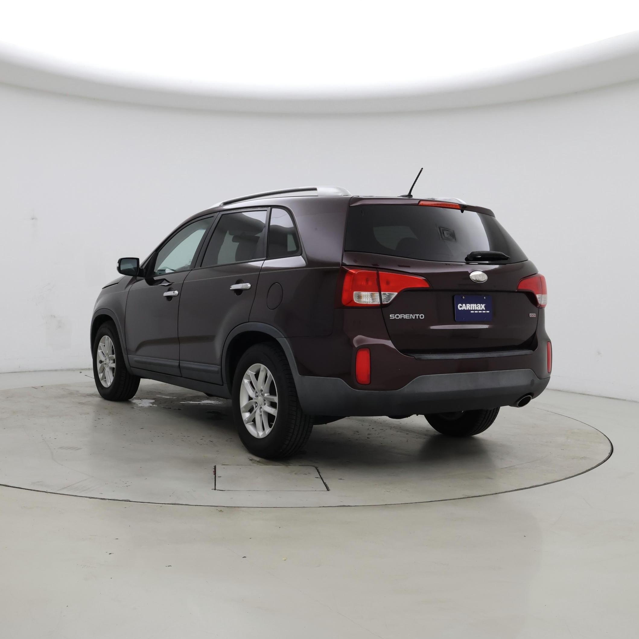 Thumbnail: 2014 Kia Sorento - 2