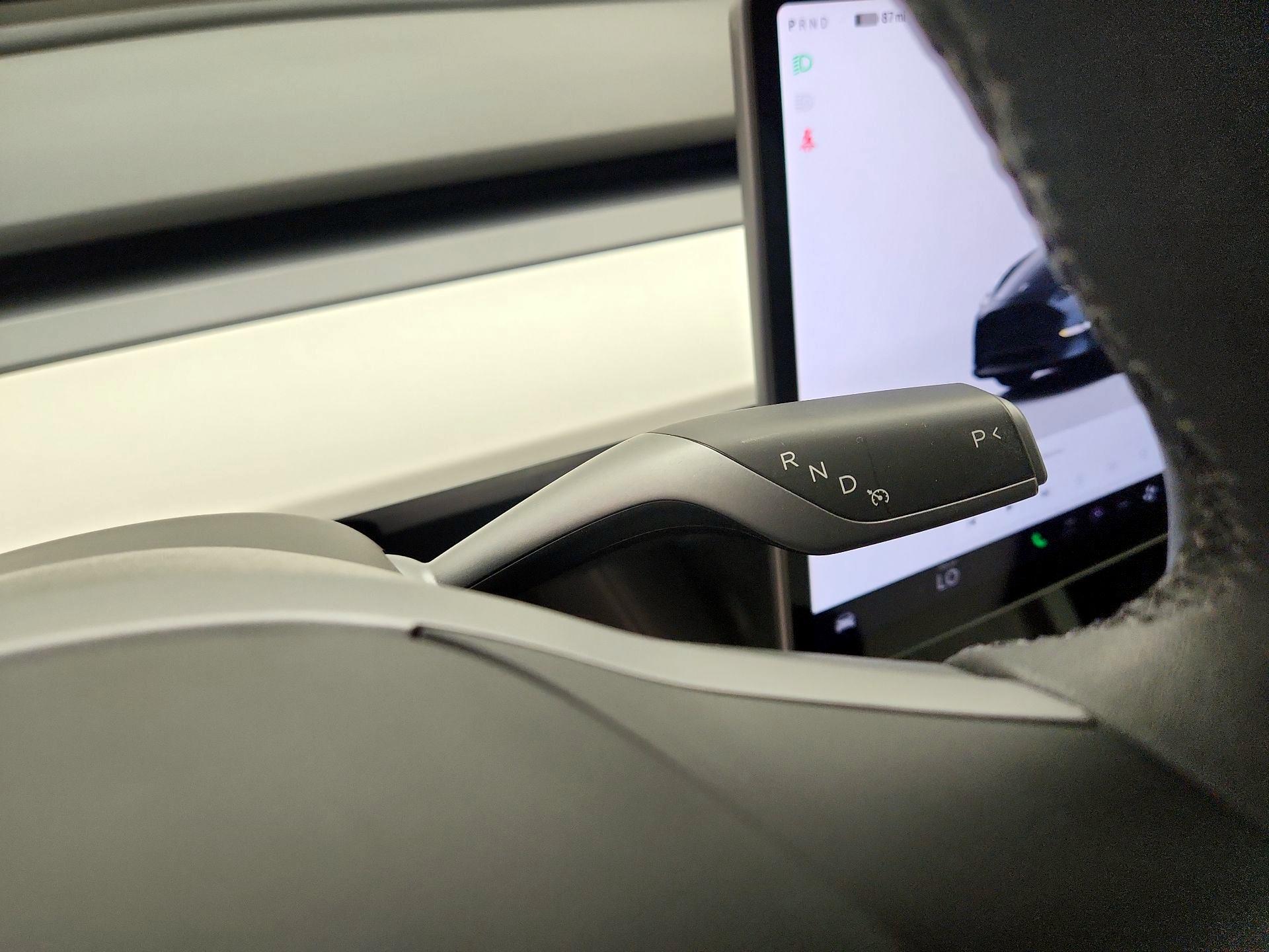 Thumbnail: 2024 Tesla Model Y - 18