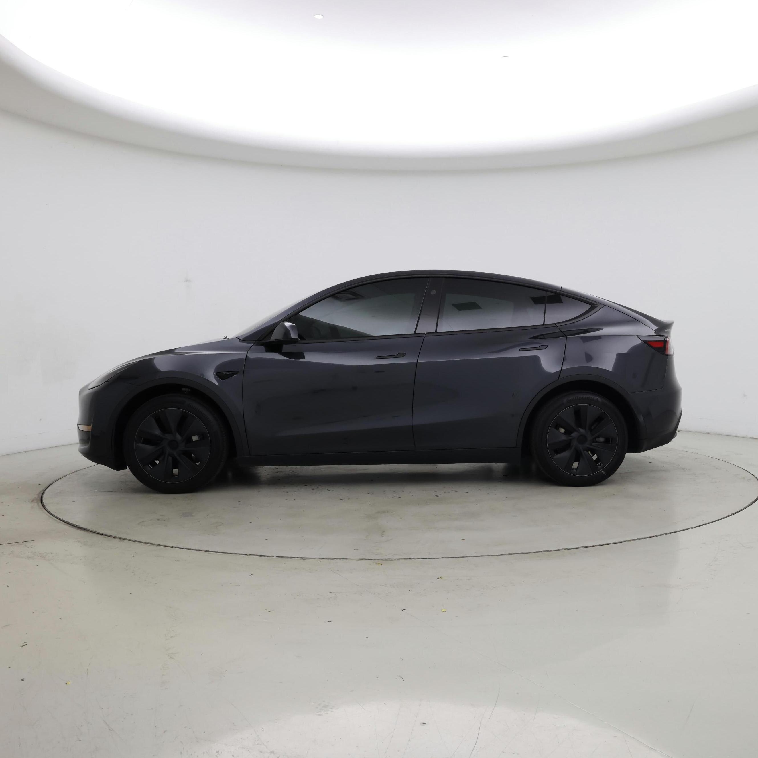 Thumbnail: 2024 Tesla Model Y - 3