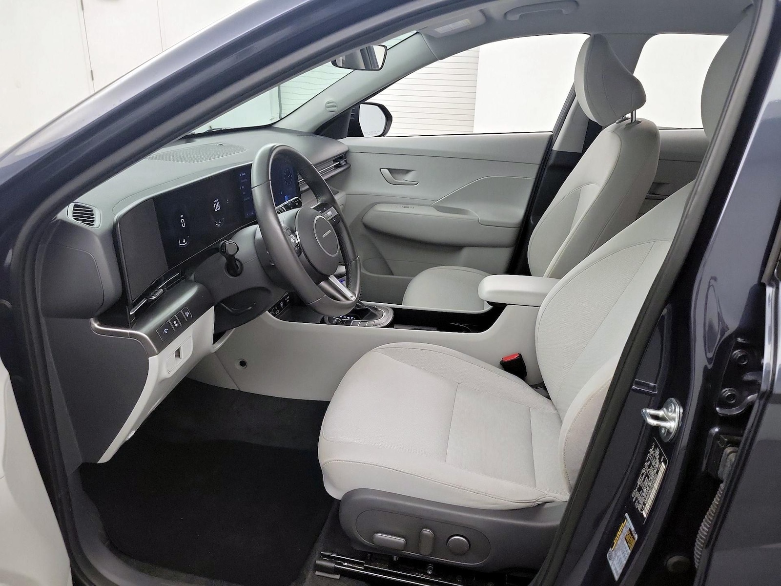 Power Seat(s) & Side Airbags