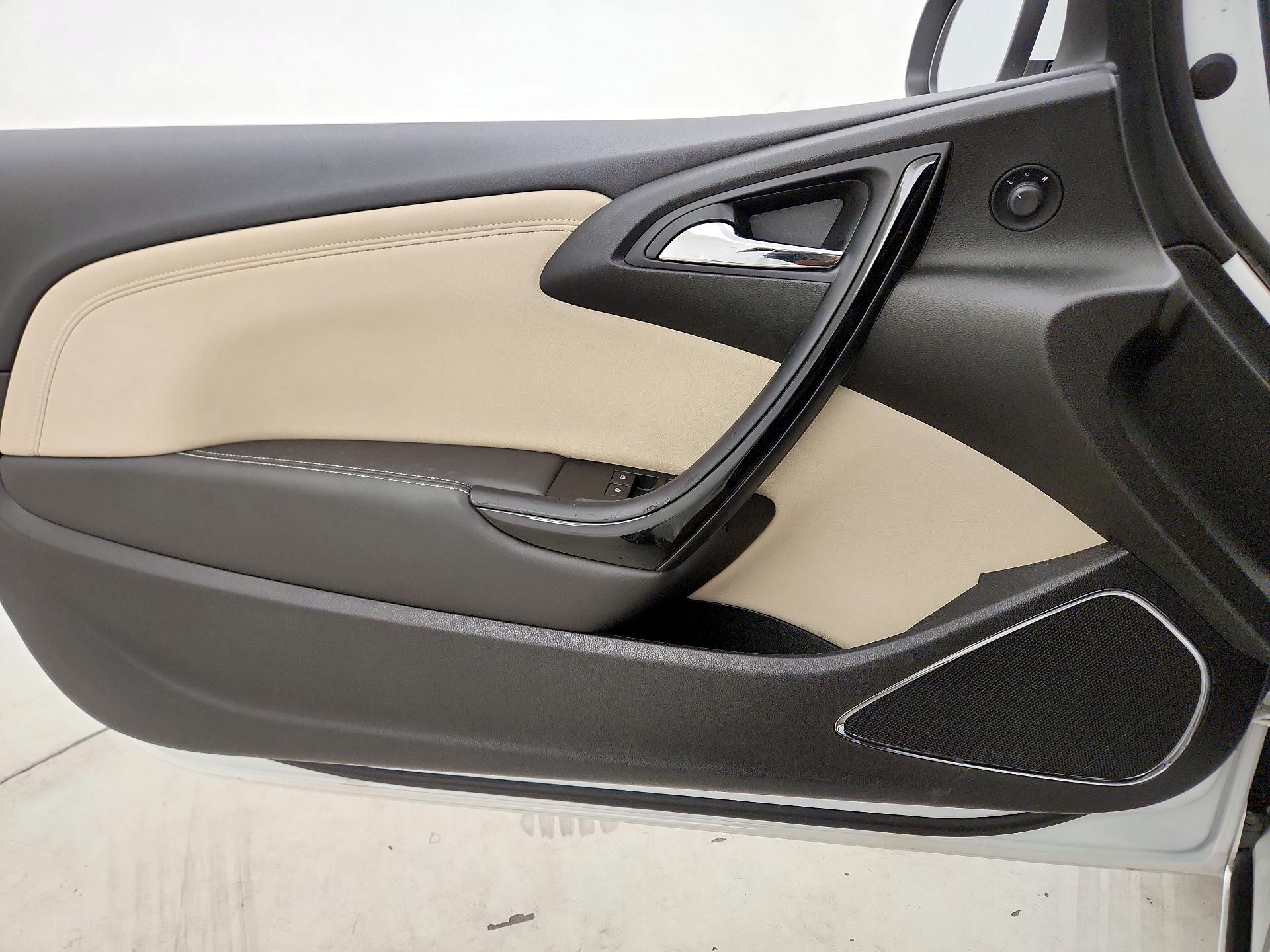 Thumbnail: 2017 Buick Cascada - 12