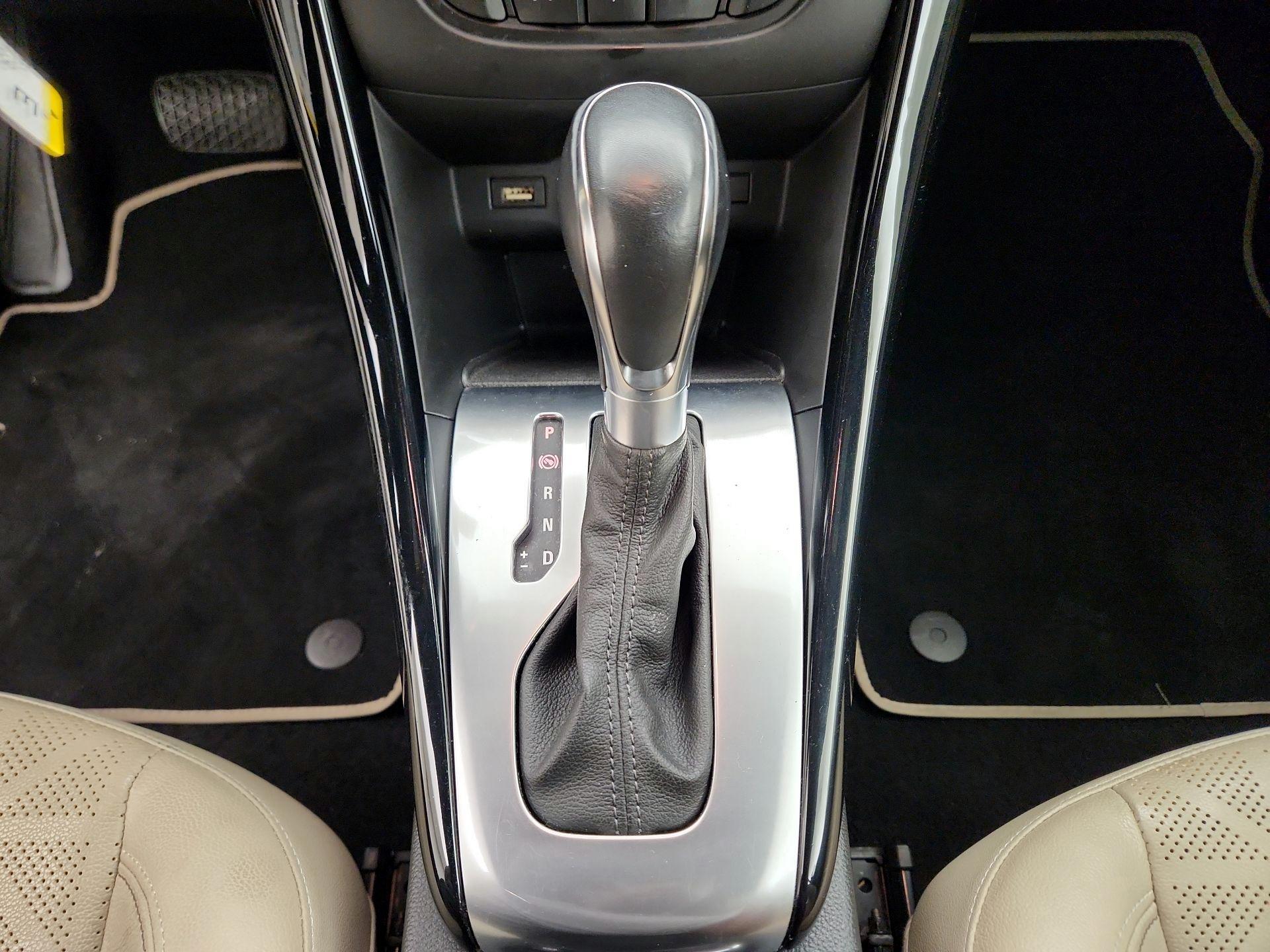 Thumbnail: 2017 Buick Cascada - 17