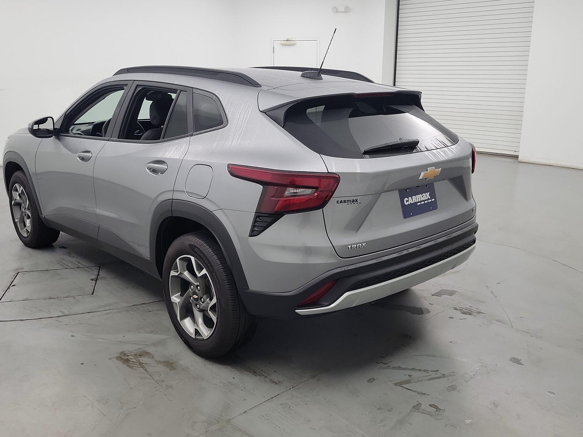 Thumbnail: 2025 Chevrolet Trax - 7