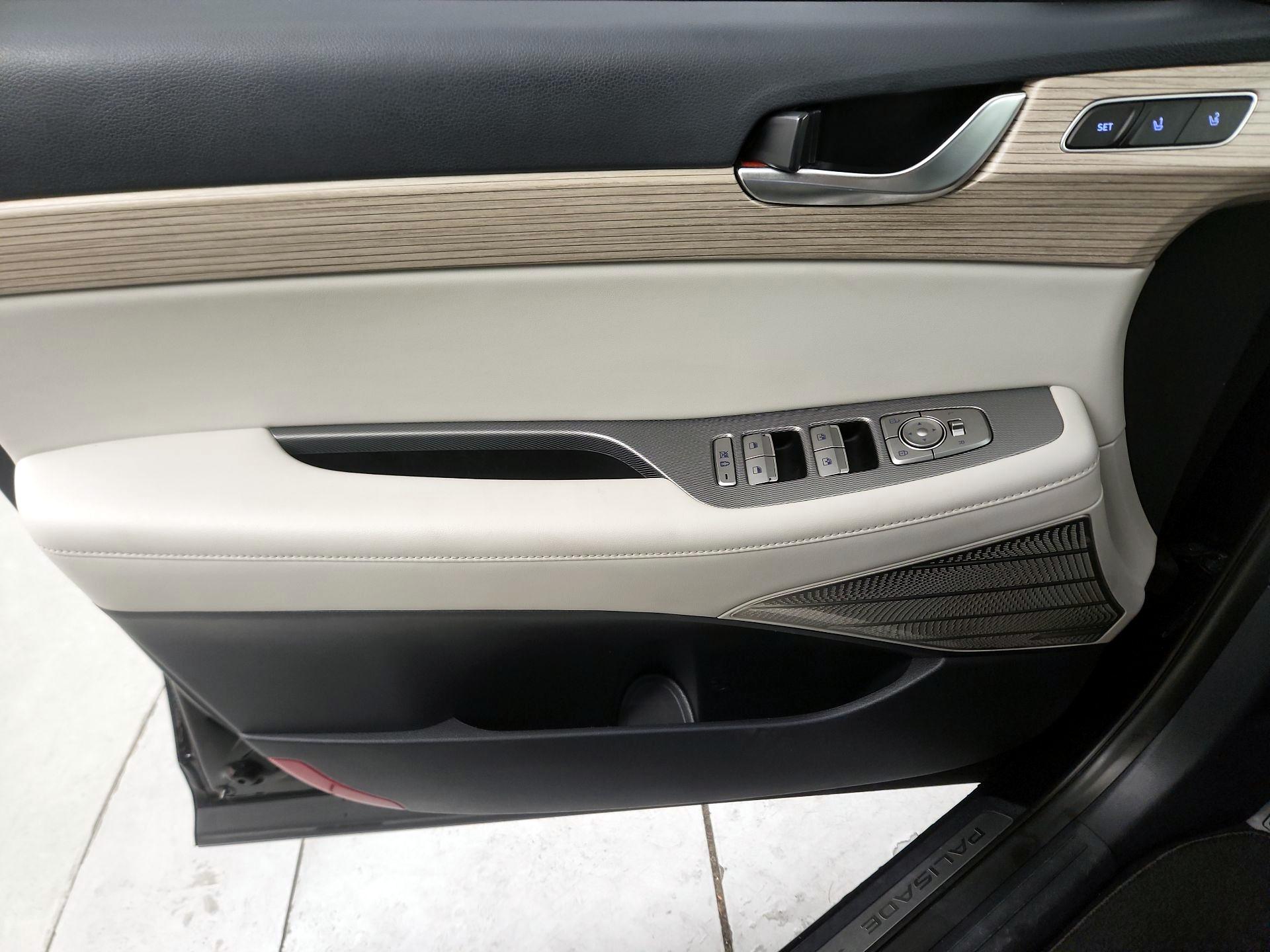 Thumbnail: 2021 Hyundai Palisade - 10
