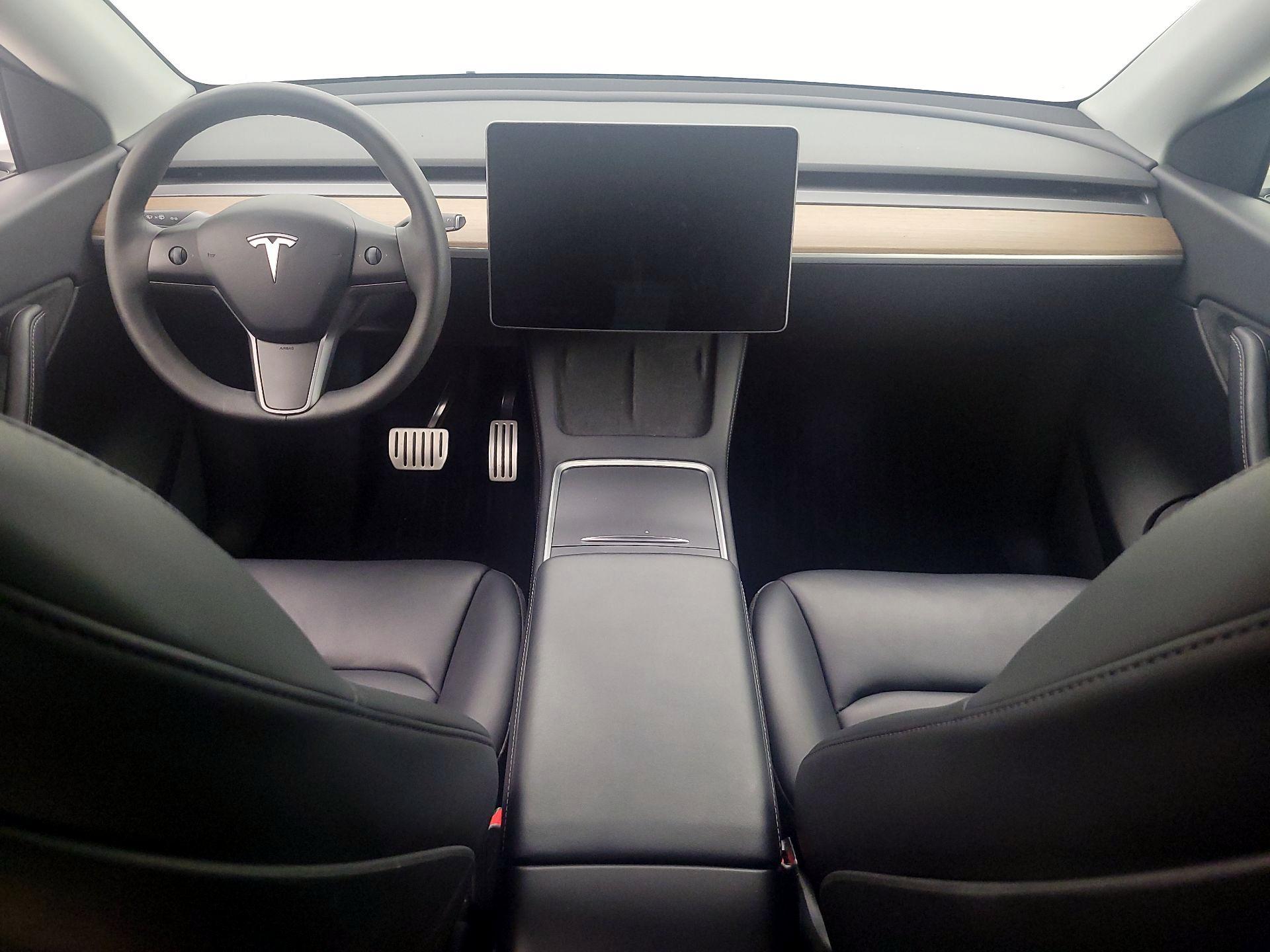 Thumbnail: 2022 Tesla Model Y - 9