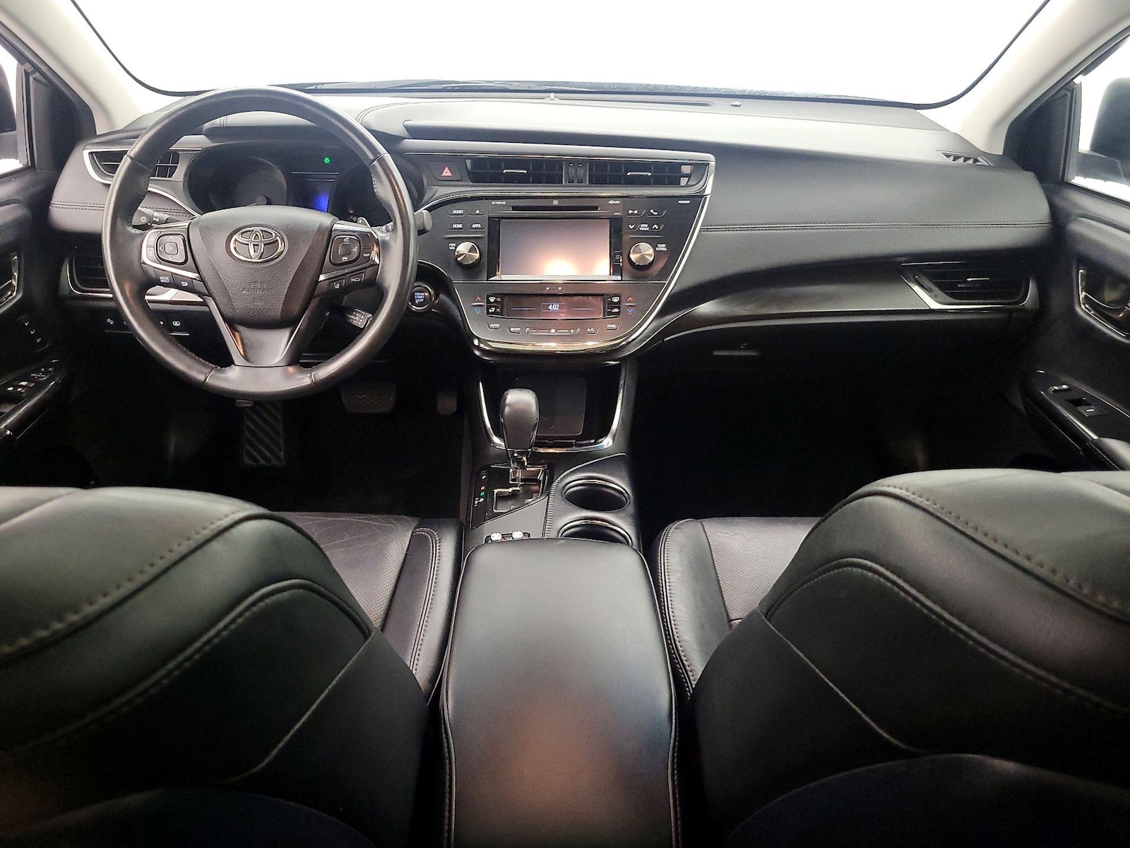2017 Toyota Avalon Limited - Photo 10