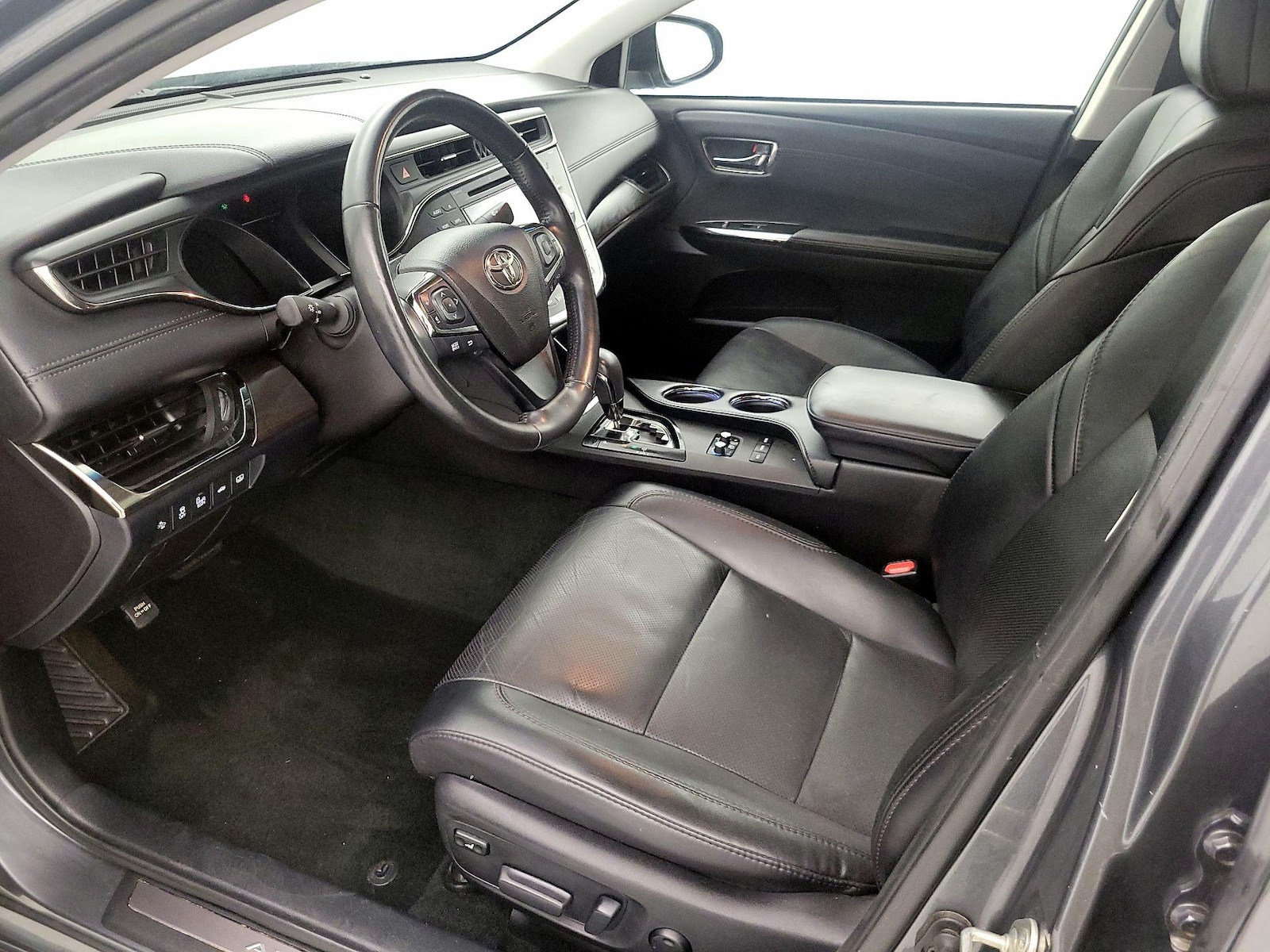 2017 Toyota Avalon Limited - Photo 12