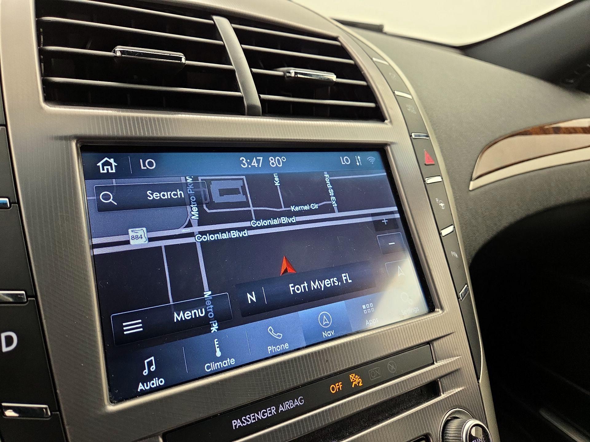 Thumbnail: 2020 Lincoln MKZ - 14