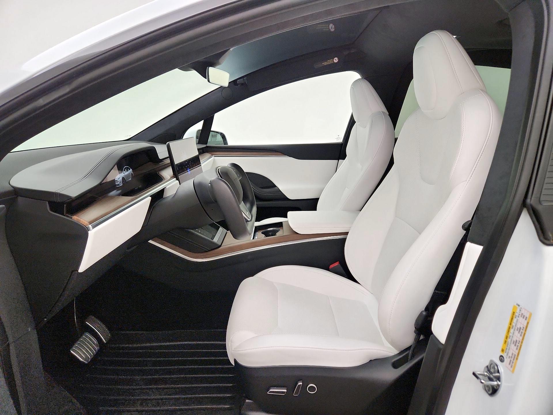 Thumbnail: 2023 Tesla Model X - 11