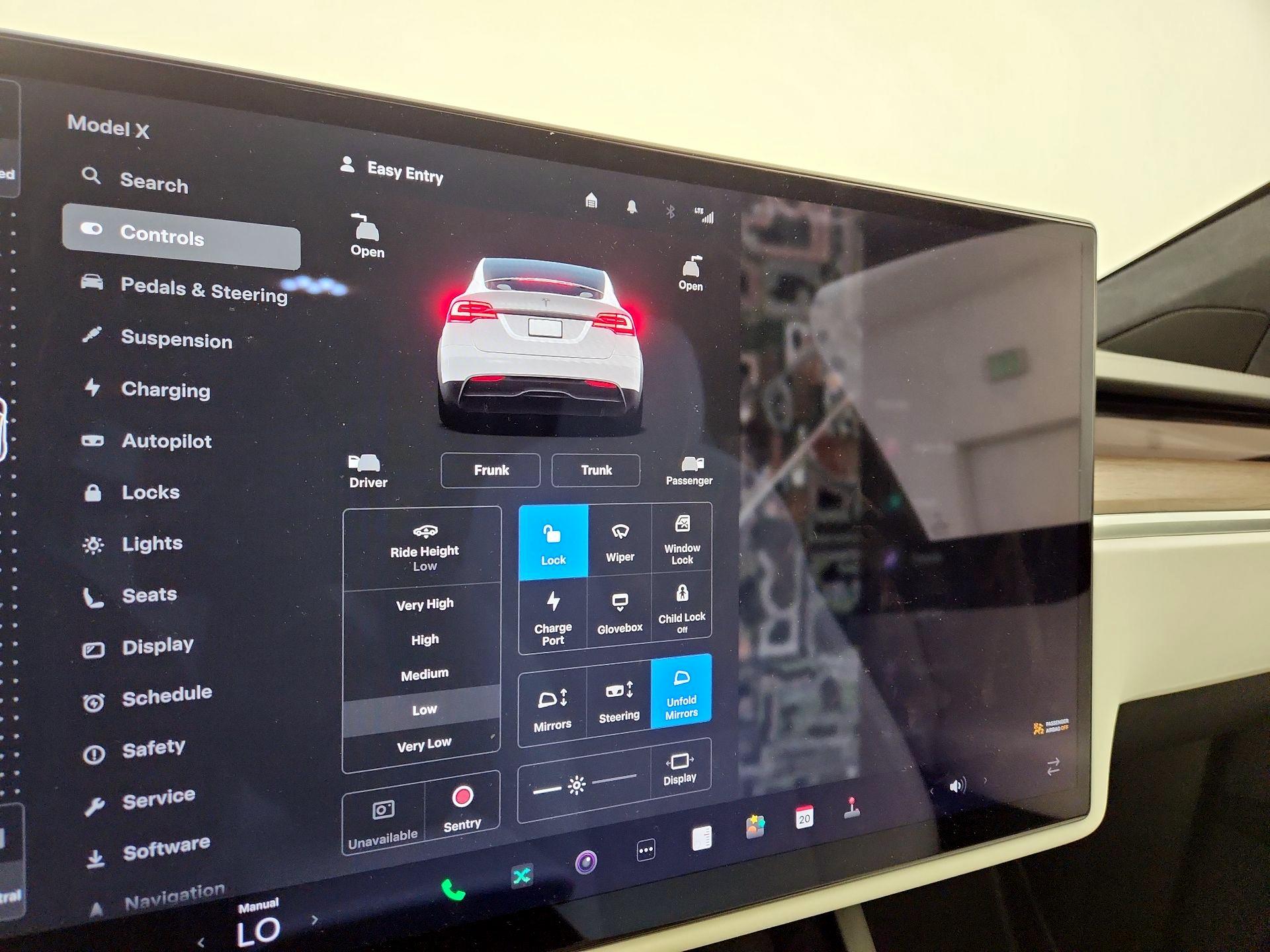 Thumbnail: 2023 Tesla Model X - 13