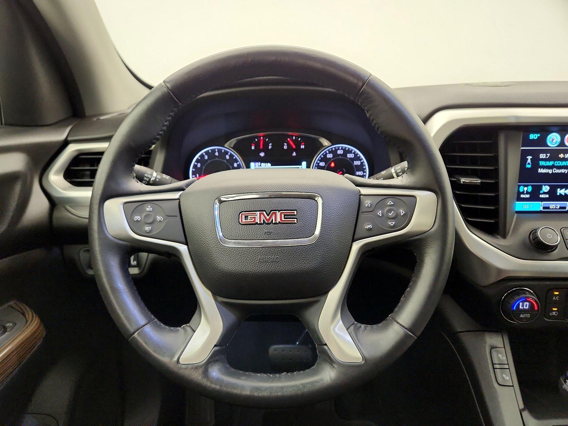 Thumbnail: 2018 GMC Acadia - 10