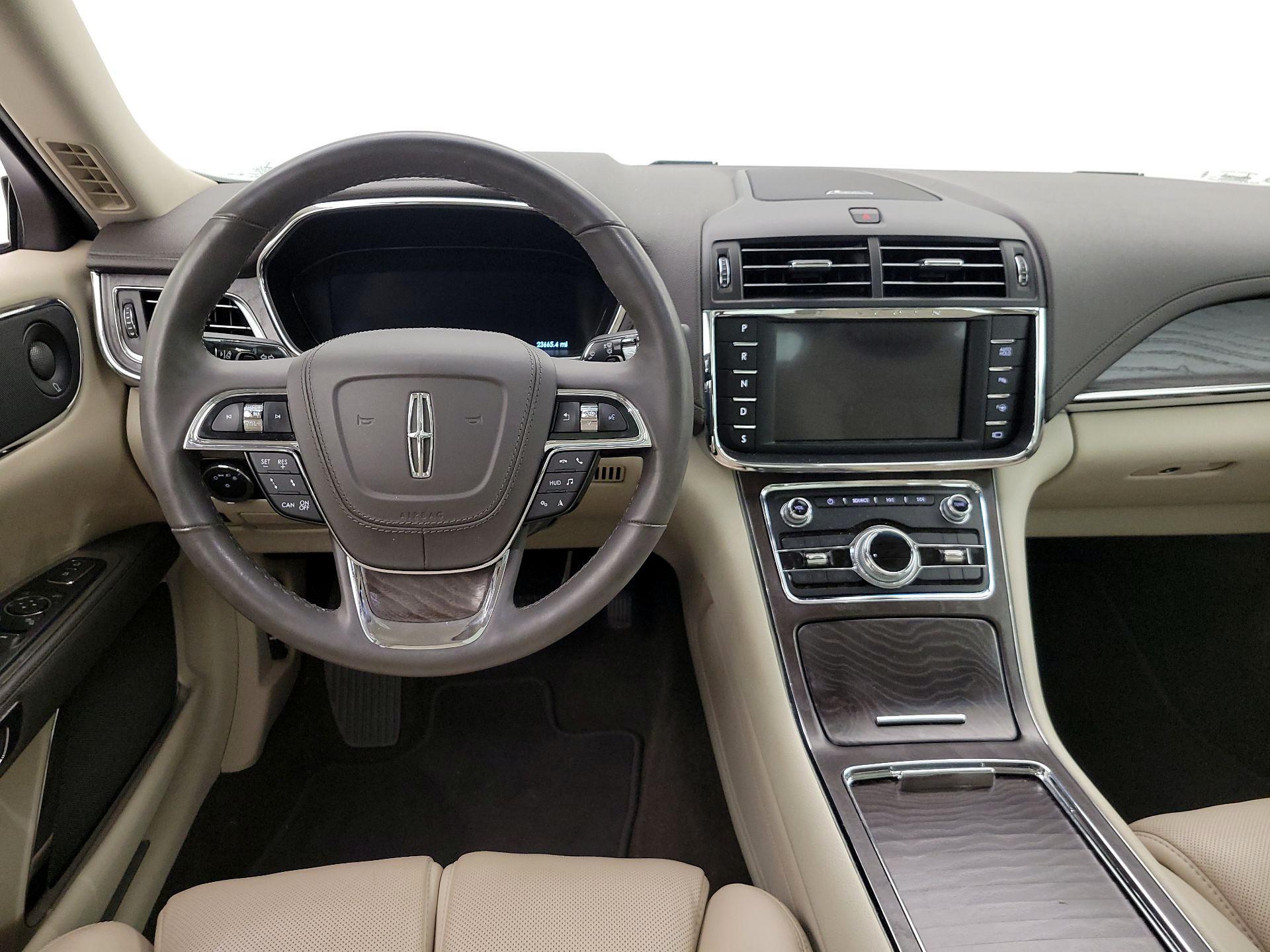 Thumbnail: 2019 Lincoln Continental - 10