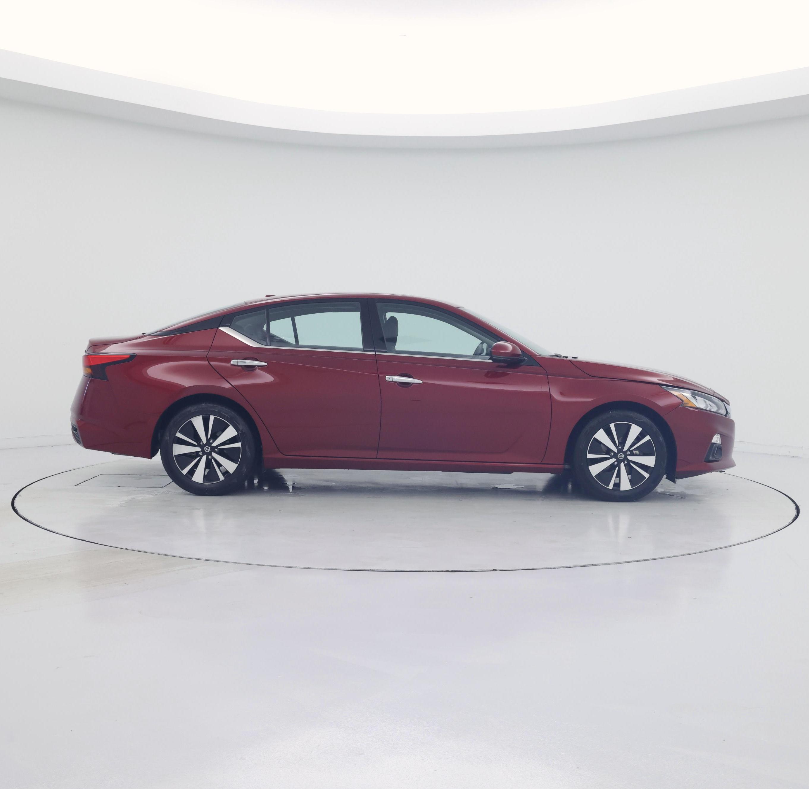 Thumbnail: 2019 Nissan Altima - 7