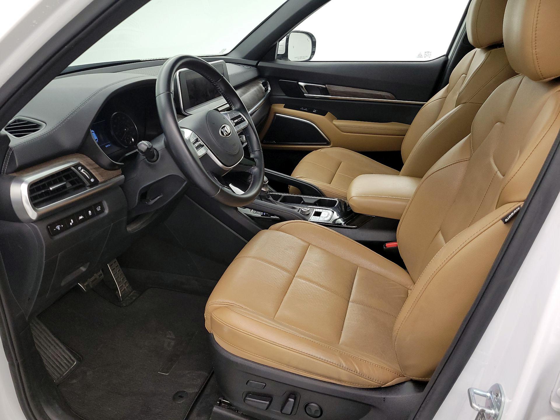Thumbnail: 2021 Kia Telluride - 11