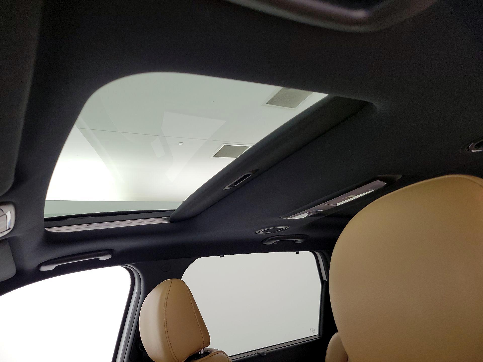 Thumbnail: 2021 Kia Telluride - 20