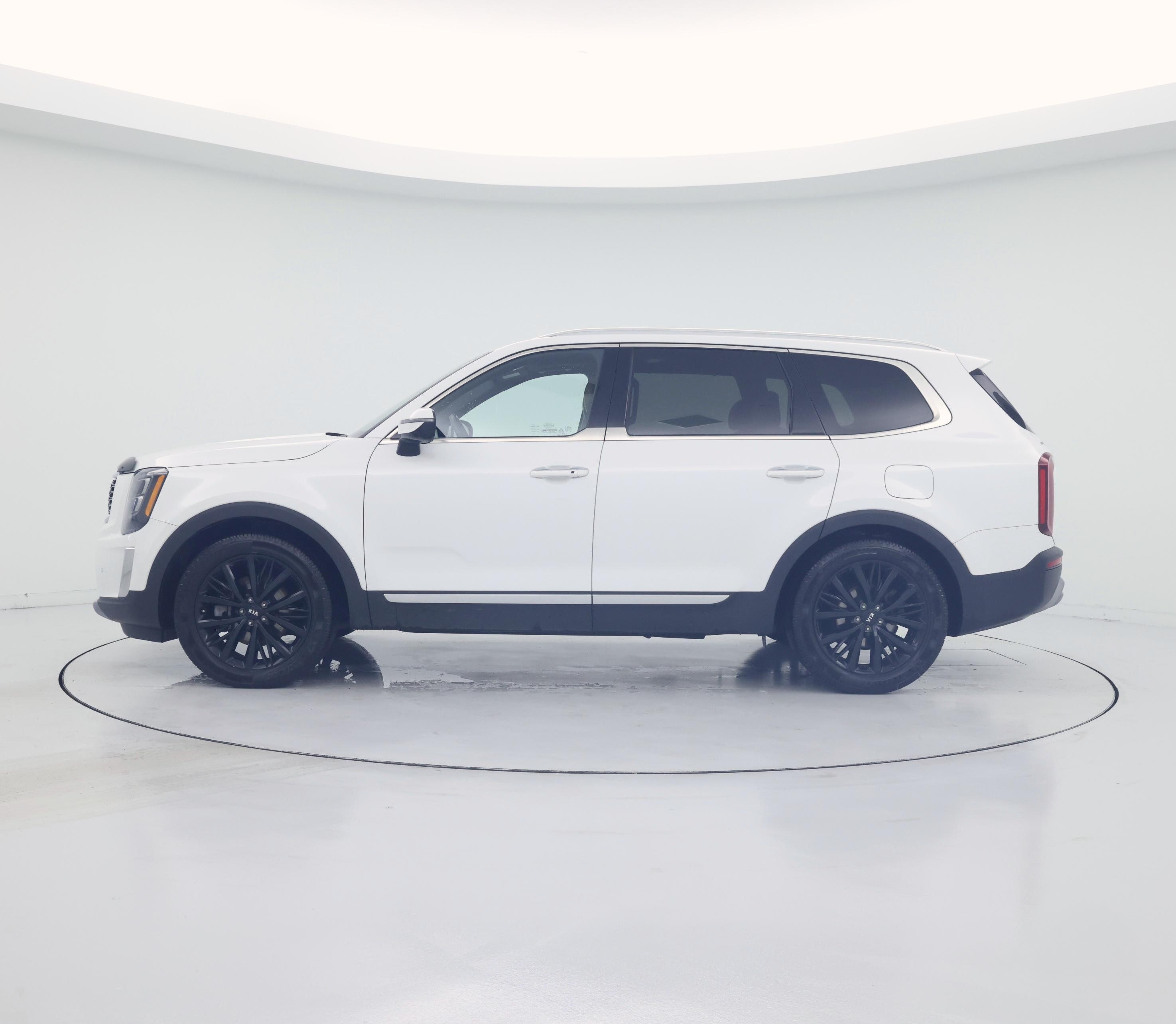 Thumbnail: 2021 Kia Telluride - 3